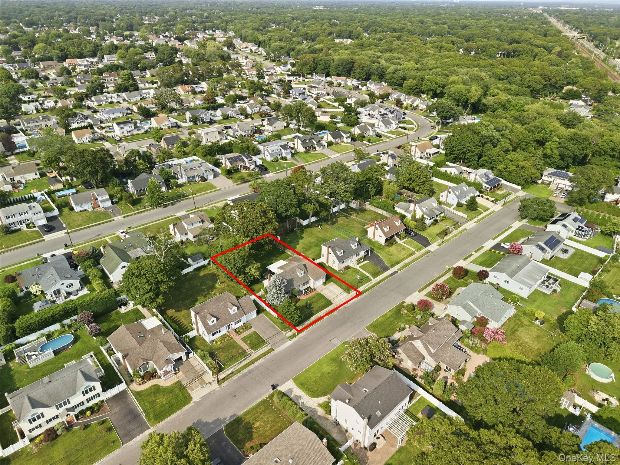 391 Oakwood Avenue, Islip, NY, 4 Bedrooms Bedrooms, 9 Rooms Rooms,2 BathroomsBathrooms,Residential,For Rent,Oakwood,0,1037247 391 Oakwood Avenue, Islip, NY, 4 Bedrooms Bedrooms, 9 Rooms Rooms,2 BathroomsBathrooms,Residential,For Rent,Oakwood,0,1037247