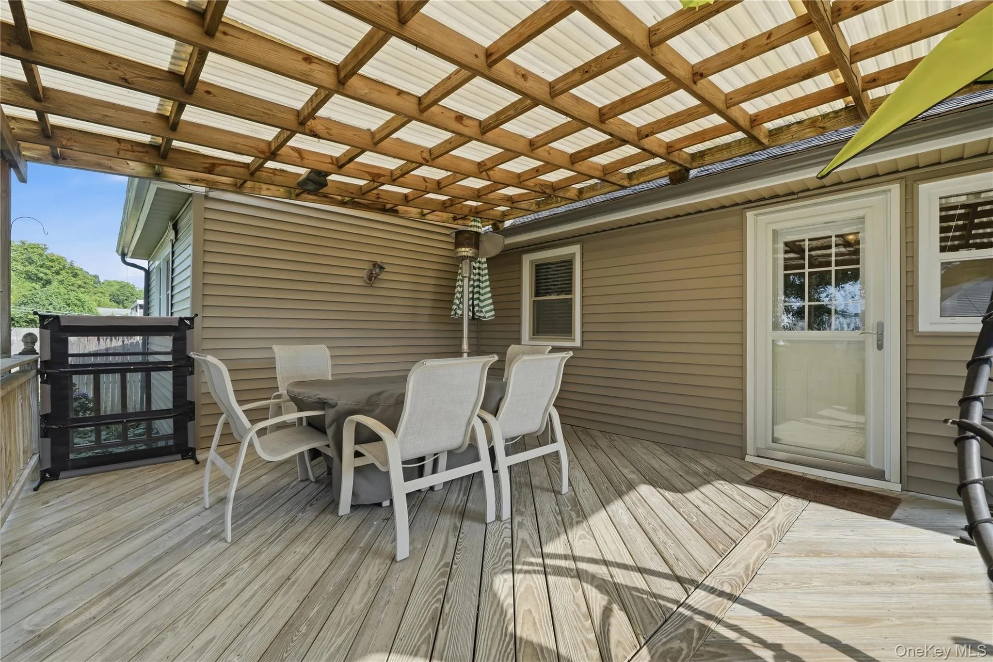 391 Oakwood Avenue, Islip, NY, 4 Bedrooms Bedrooms, 9 Rooms Rooms,2 BathroomsBathrooms,Residential,For Rent,Oakwood,0,1037247 391 Oakwood Avenue, Islip, NY, 4 Bedrooms Bedrooms, 9 Rooms Rooms,2 BathroomsBathrooms,Residential,For Rent,Oakwood,0,1037247