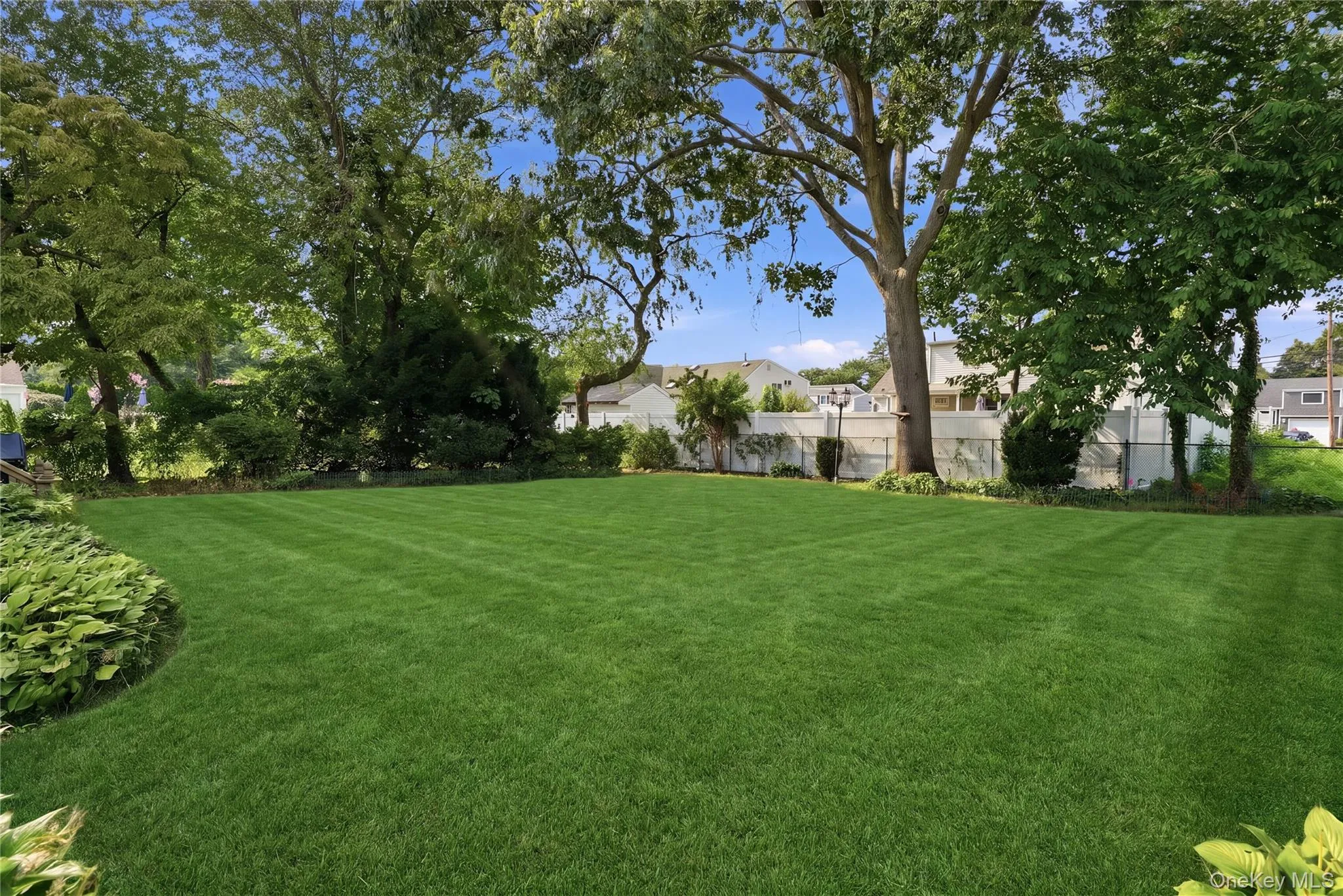 391 Oakwood Avenue, Islip, NY, 4 Bedrooms Bedrooms, 9 Rooms Rooms,2 BathroomsBathrooms,Residential,For Rent,Oakwood,0,1037247 391 Oakwood Avenue, Islip, NY, 4 Bedrooms Bedrooms, 9 Rooms Rooms,2 BathroomsBathrooms,Residential,For Rent,Oakwood,0,1037247