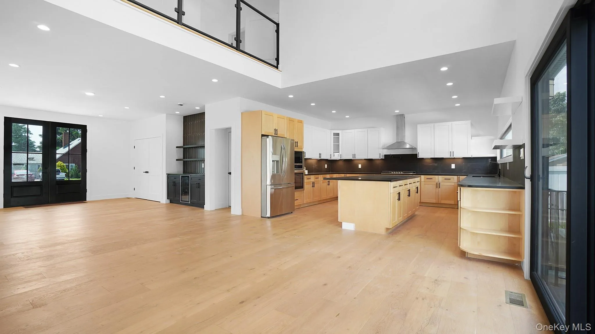 25 Red Maple Drive, Hempstead, NY, 5 Bedrooms Bedrooms, 10 Rooms Rooms,4 BathroomsBathrooms,Residential,For Rent,Red Maple,0,1037253 25 Red Maple Drive, Hempstead, NY, 5 Bedrooms Bedrooms, 10 Rooms Rooms,4 BathroomsBathrooms,Residential,For Rent,Red Maple,0,1037253