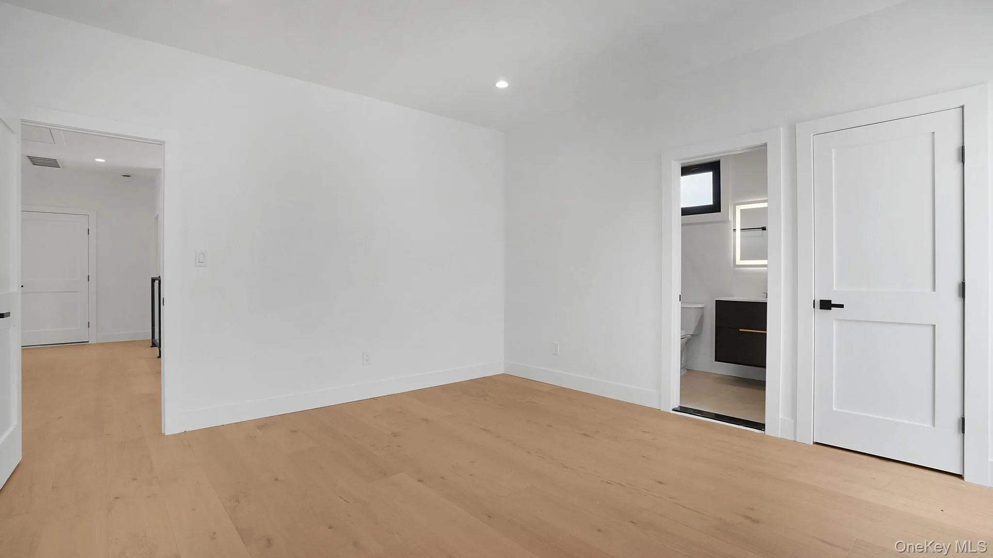 25 Red Maple Drive, Hempstead, NY, 5 Bedrooms Bedrooms, 10 Rooms Rooms,4 BathroomsBathrooms,Residential,For Rent,Red Maple,0,1037253 25 Red Maple Drive, Hempstead, NY, 5 Bedrooms Bedrooms, 10 Rooms Rooms,4 BathroomsBathrooms,Residential,For Rent,Red Maple,0,1037253