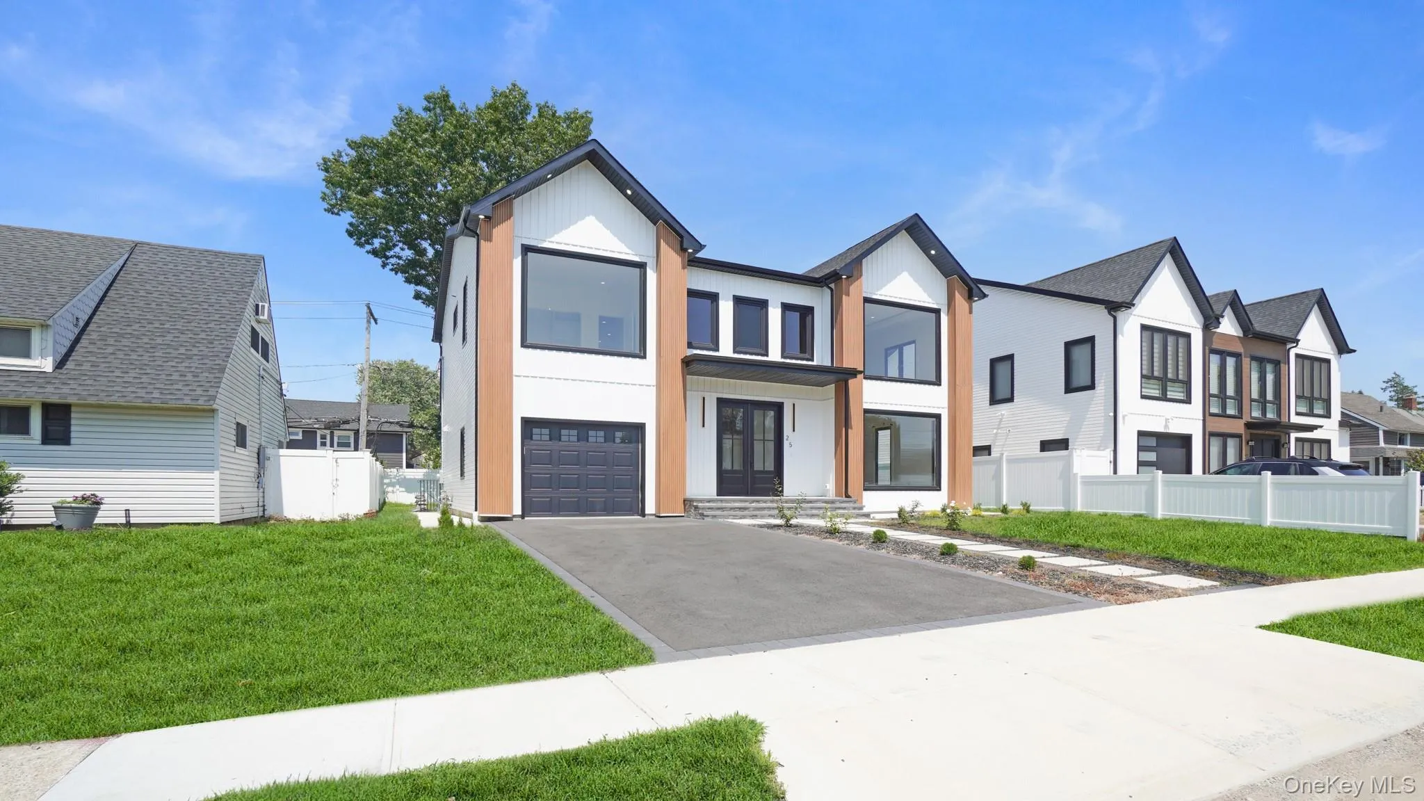 25 Red Maple Drive, Hempstead, NY, 5 Bedrooms Bedrooms, 10 Rooms Rooms,4 BathroomsBathrooms,Residential,For Rent,Red Maple,0,1037253 25 Red Maple Drive, Hempstead, NY, 5 Bedrooms Bedrooms, 10 Rooms Rooms,4 BathroomsBathrooms,Residential,For Rent,Red Maple,0,1037253