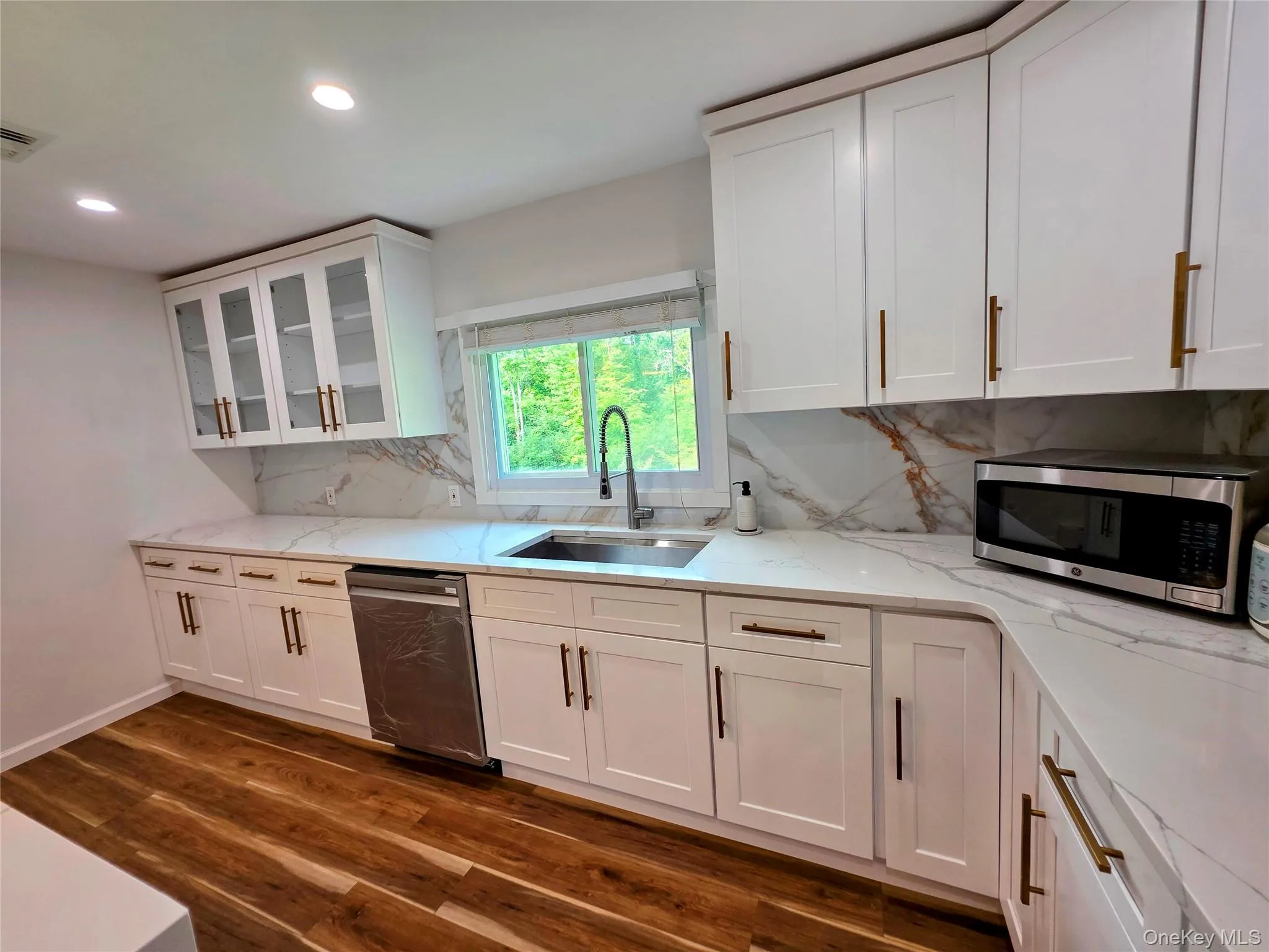 84 Pine Road, Hyde Park, NY, 3 Bedrooms Bedrooms, 7 Rooms Rooms,2 BathroomsBathrooms,Residential,For Rent,Pine,0,1037256 84 Pine Road, Hyde Park, NY, 3 Bedrooms Bedrooms, 7 Rooms Rooms,2 BathroomsBathrooms,Residential,For Rent,Pine,0,1037256