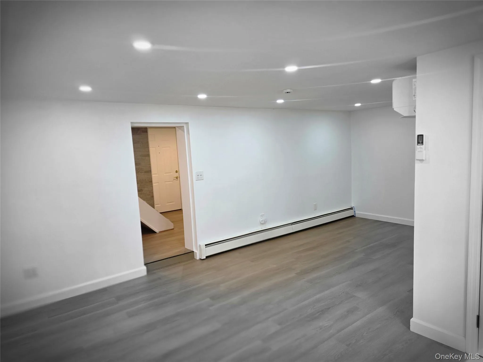 84 Pine Road, Hyde Park, NY, 3 Bedrooms Bedrooms, 7 Rooms Rooms,2 BathroomsBathrooms,Residential,For Rent,Pine,0,1037256 84 Pine Road, Hyde Park, NY, 3 Bedrooms Bedrooms, 7 Rooms Rooms,2 BathroomsBathrooms,Residential,For Rent,Pine,0,1037256