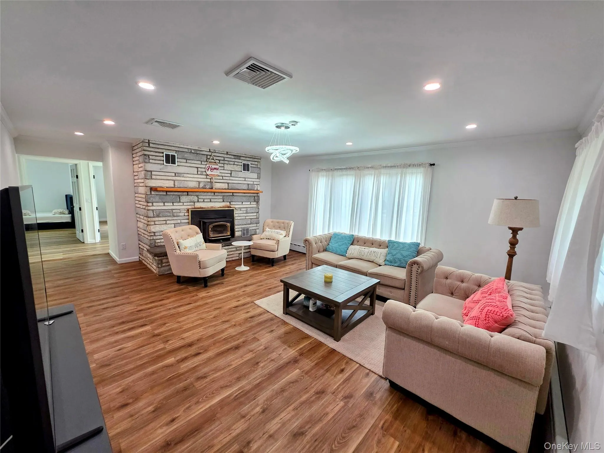 84 Pine Road, Hyde Park, NY, 3 Bedrooms Bedrooms, 7 Rooms Rooms,2 BathroomsBathrooms,Residential,For Rent,Pine,0,1037256 84 Pine Road, Hyde Park, NY, 3 Bedrooms Bedrooms, 7 Rooms Rooms,2 BathroomsBathrooms,Residential,For Rent,Pine,0,1037256