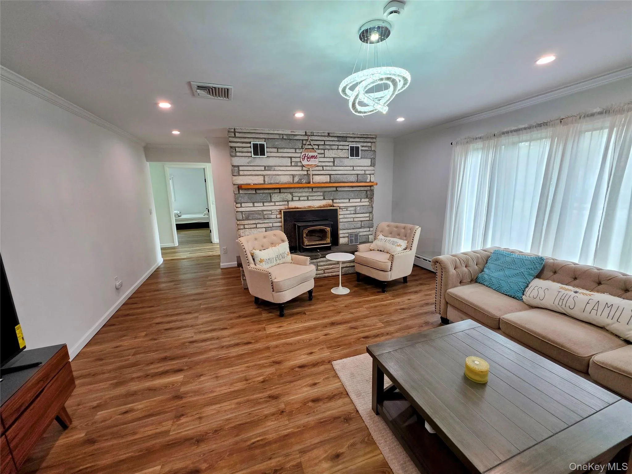 84 Pine Road, Hyde Park, NY, 3 Bedrooms Bedrooms, 7 Rooms Rooms,2 BathroomsBathrooms,Residential,For Rent,Pine,0,1037256 84 Pine Road, Hyde Park, NY, 3 Bedrooms Bedrooms, 7 Rooms Rooms,2 BathroomsBathrooms,Residential,For Rent,Pine,0,1037256