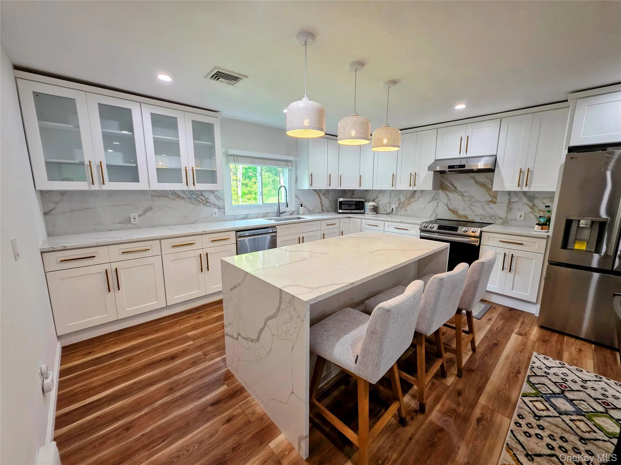 84 Pine Road, Hyde Park, NY, 3 Bedrooms Bedrooms, 7 Rooms Rooms,2 BathroomsBathrooms,Residential,For Rent,Pine,0,1037256 84 Pine Road, Hyde Park, NY, 3 Bedrooms Bedrooms, 7 Rooms Rooms,2 BathroomsBathrooms,Residential,For Rent,Pine,0,1037256