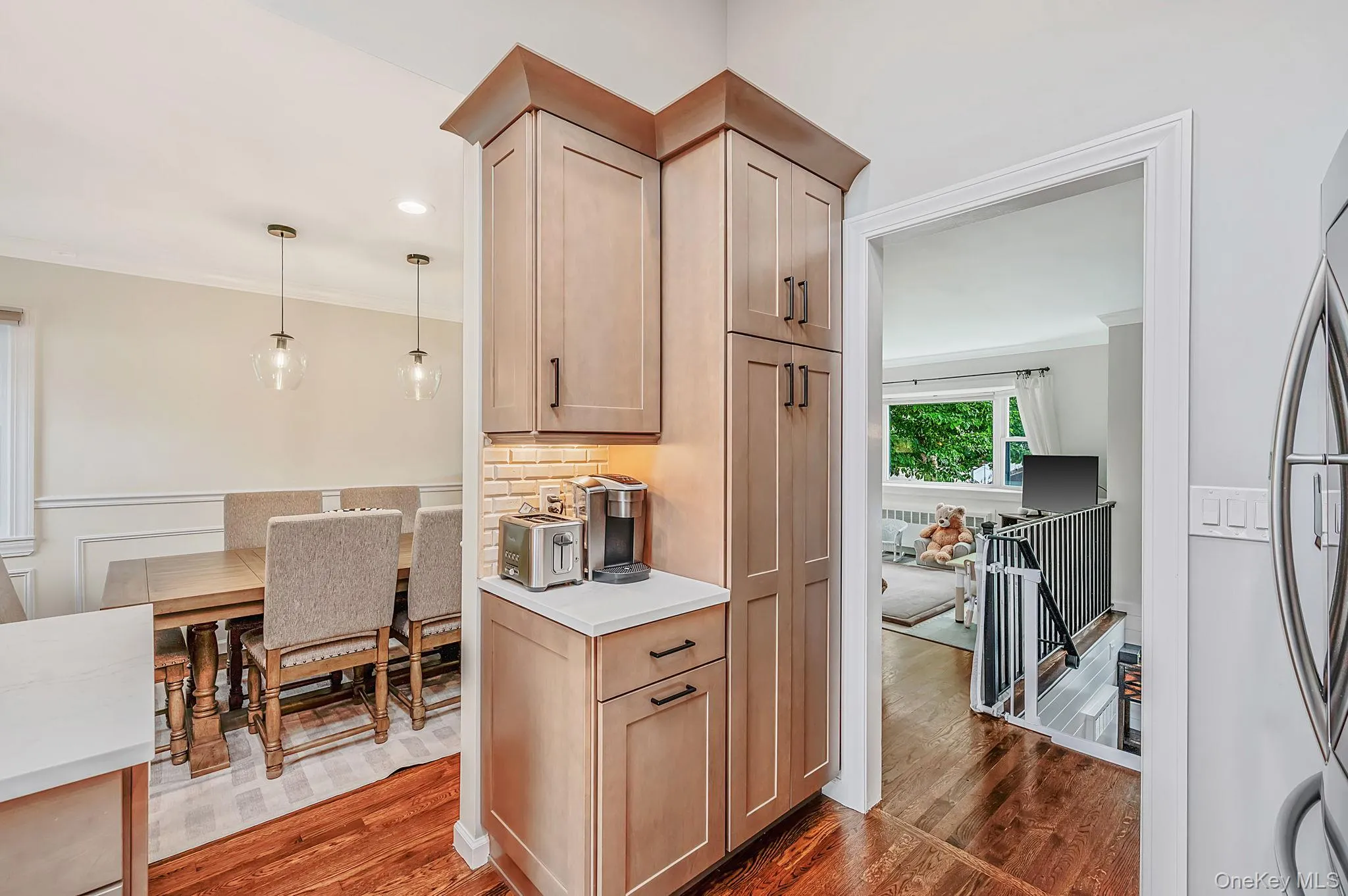 25 Dudley Lane, Smithtown, NY, 3 Bedrooms Bedrooms, 7 Rooms Rooms,1 BathroomBathrooms,Residential,For Rent,Dudley,0,1037257 25 Dudley Lane, Smithtown, NY, 3 Bedrooms Bedrooms, 7 Rooms Rooms,1 BathroomBathrooms,Residential,For Rent,Dudley,0,1037257