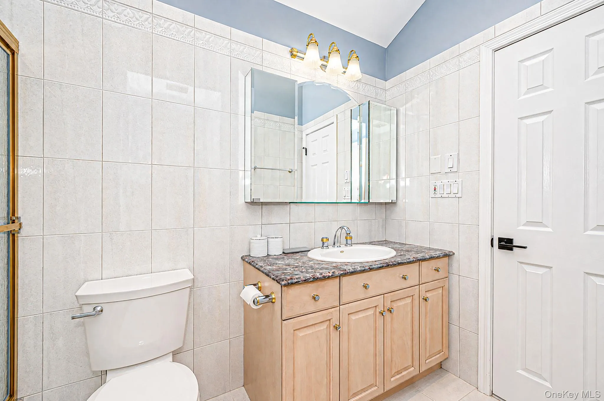 25 Dudley Lane, Smithtown, NY, 3 Bedrooms Bedrooms, 7 Rooms Rooms,1 BathroomBathrooms,Residential,For Rent,Dudley,0,1037257 25 Dudley Lane, Smithtown, NY, 3 Bedrooms Bedrooms, 7 Rooms Rooms,1 BathroomBathrooms,Residential,For Rent,Dudley,0,1037257