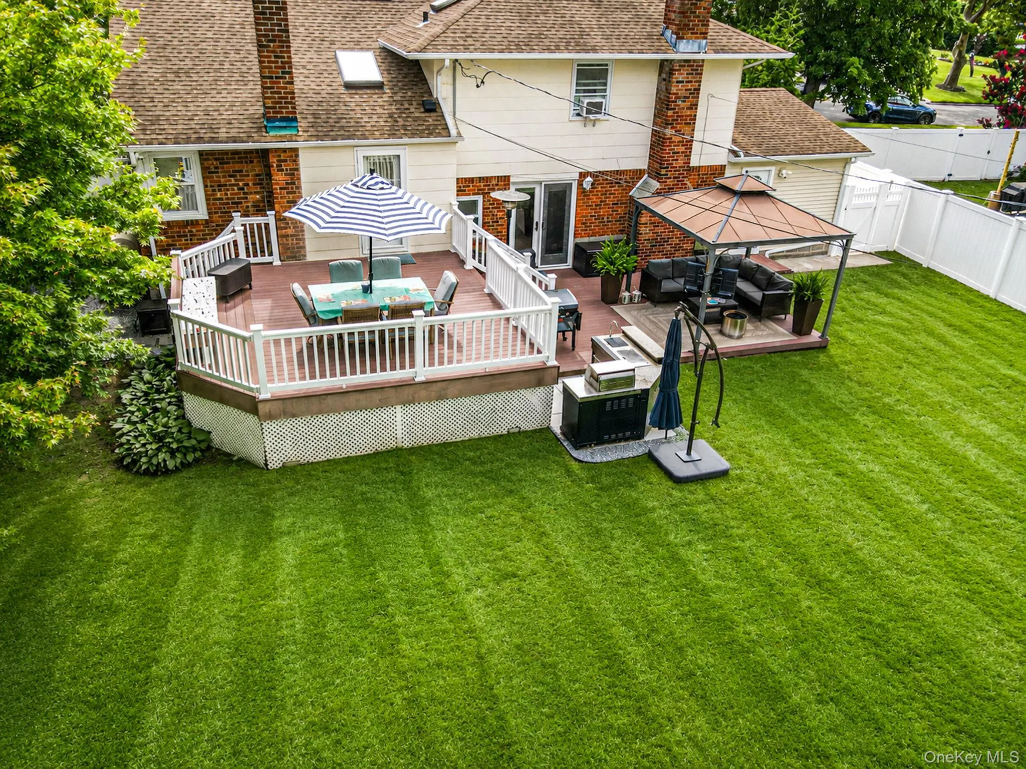 25 Dudley Lane, Smithtown, NY, 3 Bedrooms Bedrooms, 7 Rooms Rooms,1 BathroomBathrooms,Residential,For Rent,Dudley,0,1037257 25 Dudley Lane, Smithtown, NY, 3 Bedrooms Bedrooms, 7 Rooms Rooms,1 BathroomBathrooms,Residential,For Rent,Dudley,0,1037257