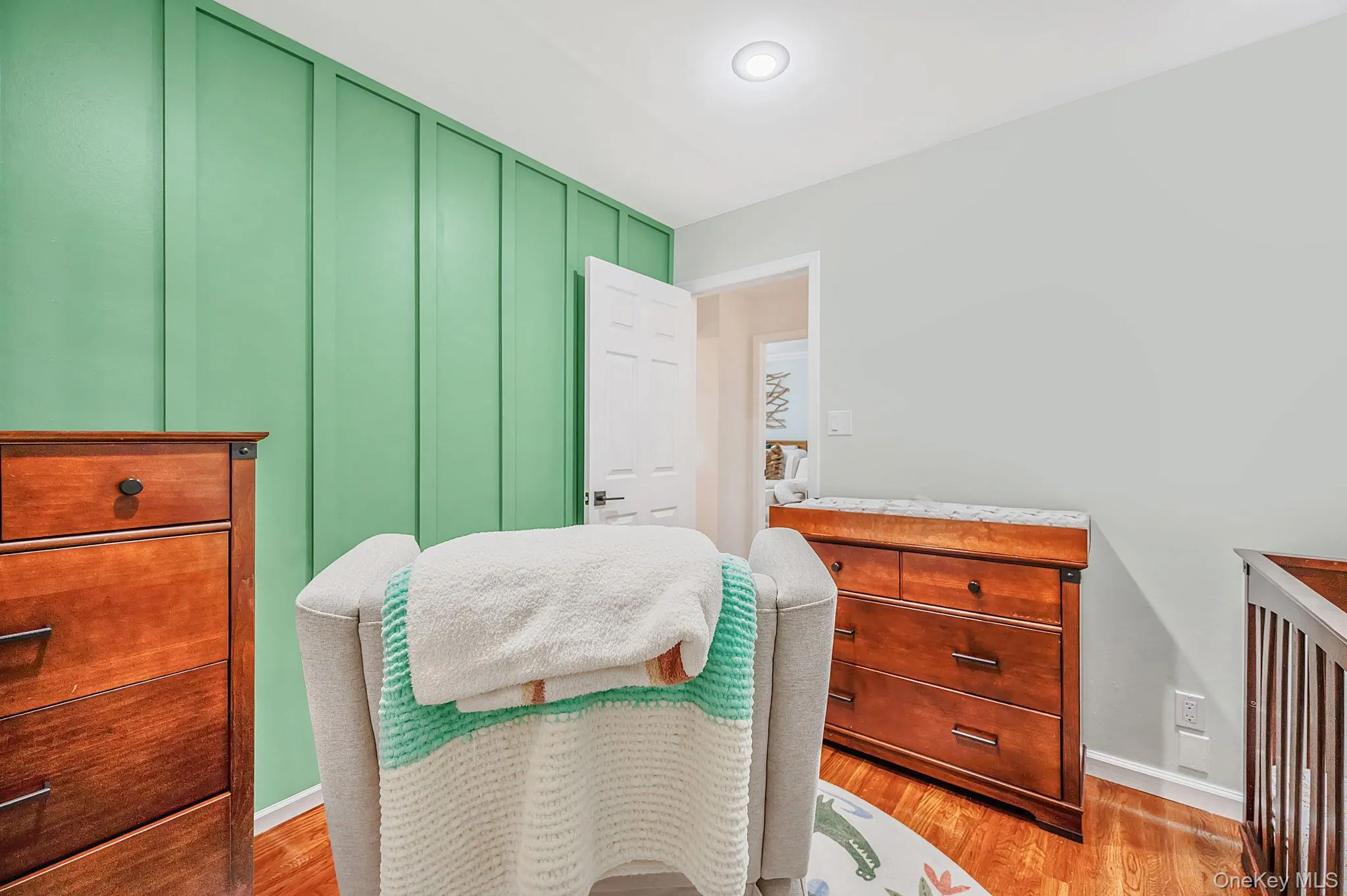 25 Dudley Lane, Smithtown, NY, 3 Bedrooms Bedrooms, 7 Rooms Rooms,1 BathroomBathrooms,Residential,For Rent,Dudley,0,1037257 25 Dudley Lane, Smithtown, NY, 3 Bedrooms Bedrooms, 7 Rooms Rooms,1 BathroomBathrooms,Residential,For Rent,Dudley,0,1037257