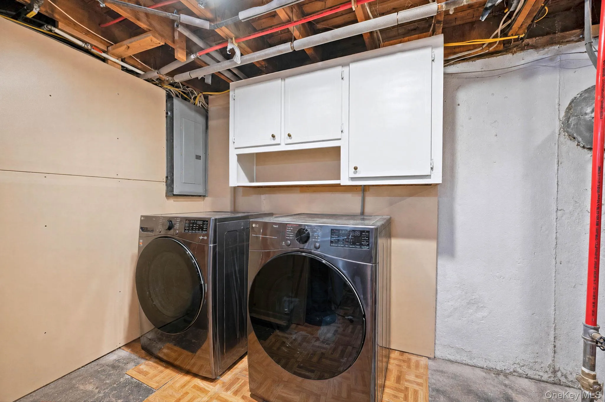 25 Dudley Lane, Smithtown, NY, 3 Bedrooms Bedrooms, 7 Rooms Rooms,1 BathroomBathrooms,Residential,For Rent,Dudley,0,1037257 25 Dudley Lane, Smithtown, NY, 3 Bedrooms Bedrooms, 7 Rooms Rooms,1 BathroomBathrooms,Residential,For Rent,Dudley,0,1037257