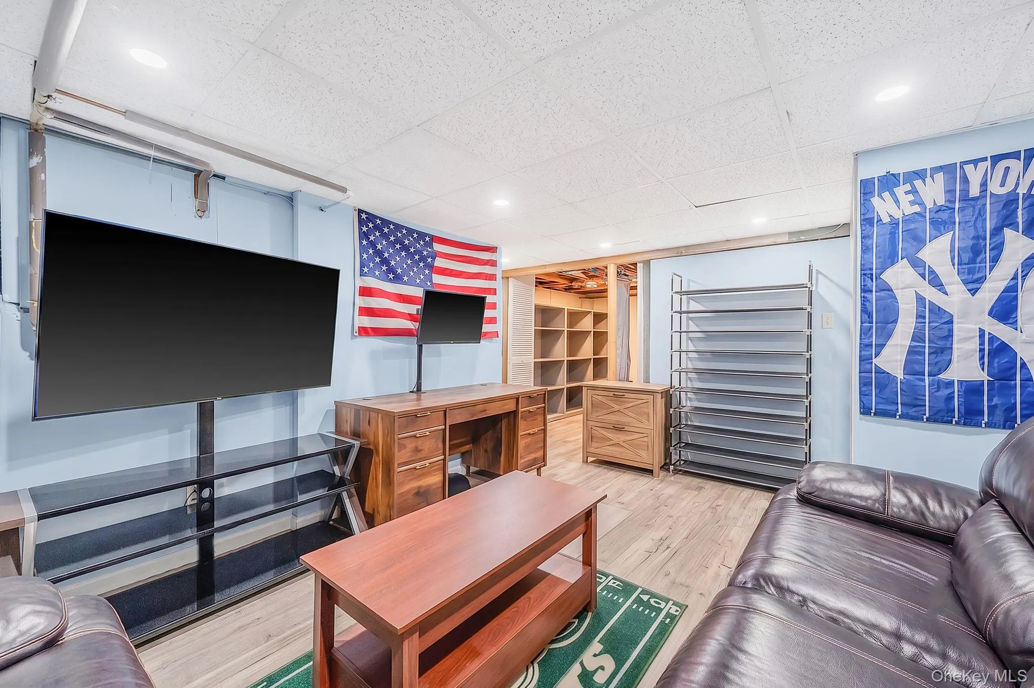 25 Dudley Lane, Smithtown, NY, 3 Bedrooms Bedrooms, 7 Rooms Rooms,1 BathroomBathrooms,Residential,For Rent,Dudley,0,1037257 25 Dudley Lane, Smithtown, NY, 3 Bedrooms Bedrooms, 7 Rooms Rooms,1 BathroomBathrooms,Residential,For Rent,Dudley,0,1037257