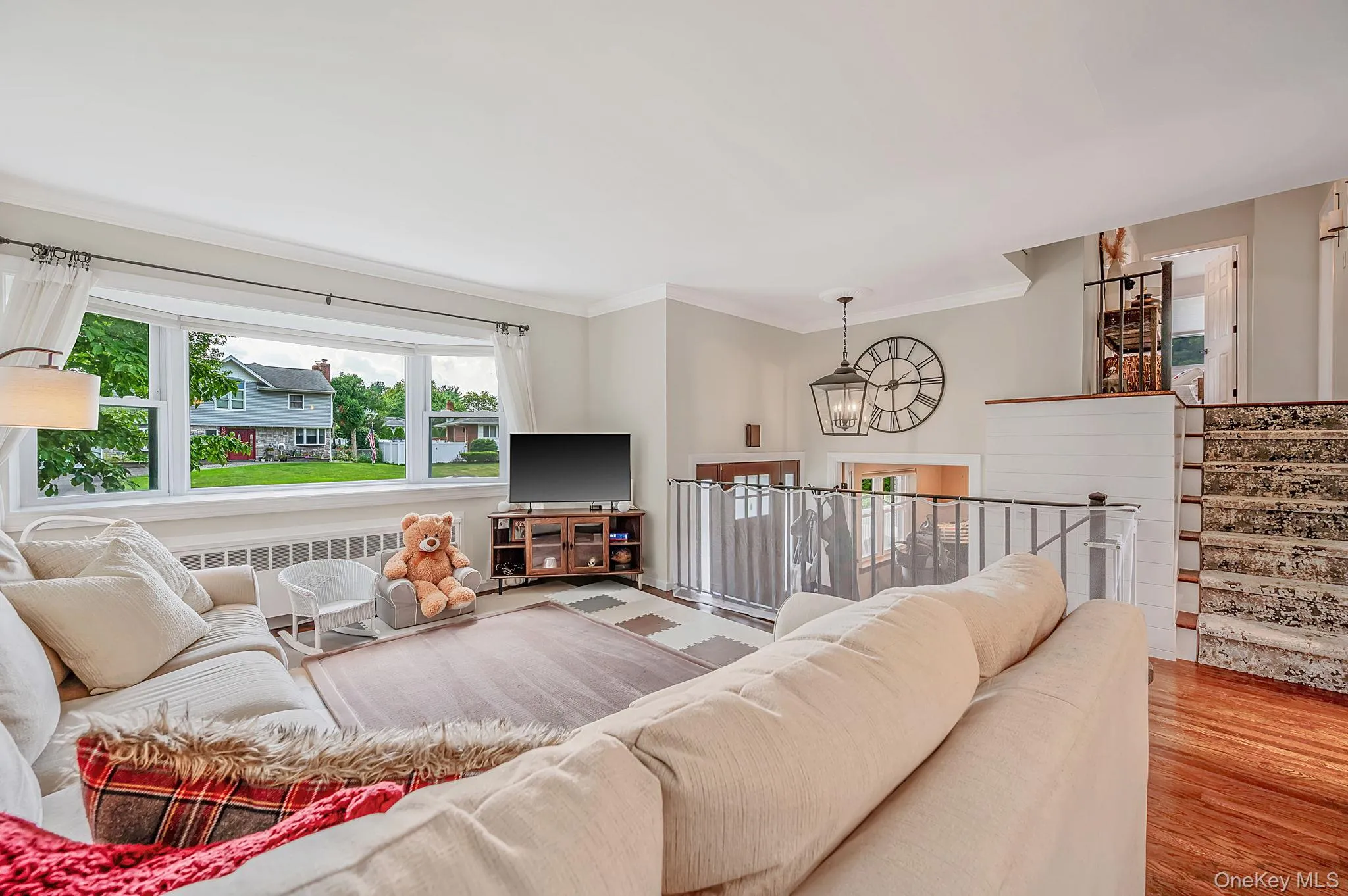 25 Dudley Lane, Smithtown, NY, 3 Bedrooms Bedrooms, 7 Rooms Rooms,1 BathroomBathrooms,Residential,For Rent,Dudley,0,1037257 25 Dudley Lane, Smithtown, NY, 3 Bedrooms Bedrooms, 7 Rooms Rooms,1 BathroomBathrooms,Residential,For Rent,Dudley,0,1037257