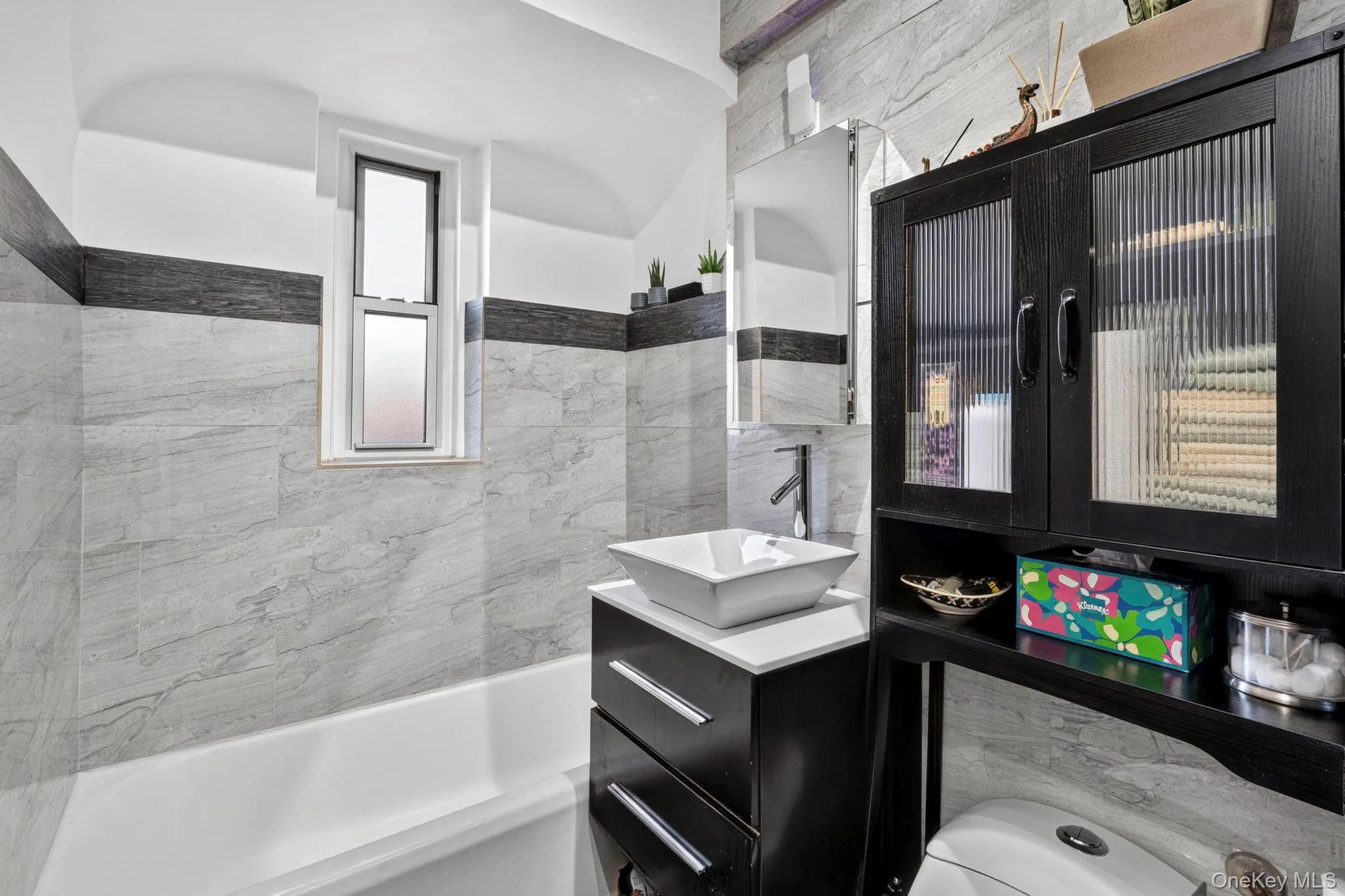 110-55 72nd Rd, New York, NY, 1 Bedroom Bedrooms, 4 Rooms Rooms,1 BathroomBathrooms,Residential,For Rent,72nd Rd,0,1037258 110-55 72nd Rd, New York, NY, 1 Bedroom Bedrooms, 4 Rooms Rooms,1 BathroomBathrooms,Residential,For Rent,72nd Rd,0,1037258