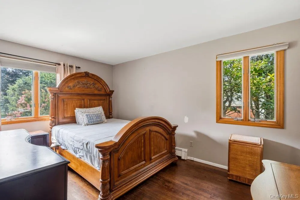 11 Laurie Place, Glen Cove, NY, 4 Bedrooms Bedrooms, 10 Rooms Rooms,3 BathroomsBathrooms,Residential,For Rent,Laurie,0,1037259 11 Laurie Place, Glen Cove, NY, 4 Bedrooms Bedrooms, 10 Rooms Rooms,3 BathroomsBathrooms,Residential,For Rent,Laurie,0,1037259