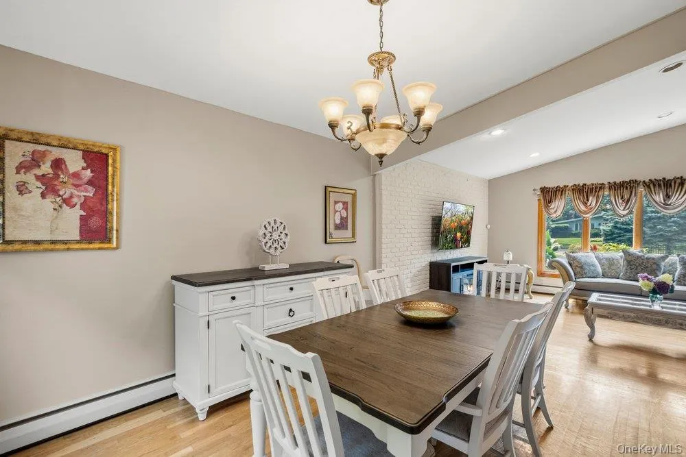 11 Laurie Place, Glen Cove, NY, 4 Bedrooms Bedrooms, 10 Rooms Rooms,3 BathroomsBathrooms,Residential,For Rent,Laurie,0,1037259 11 Laurie Place, Glen Cove, NY, 4 Bedrooms Bedrooms, 10 Rooms Rooms,3 BathroomsBathrooms,Residential,For Rent,Laurie,0,1037259
