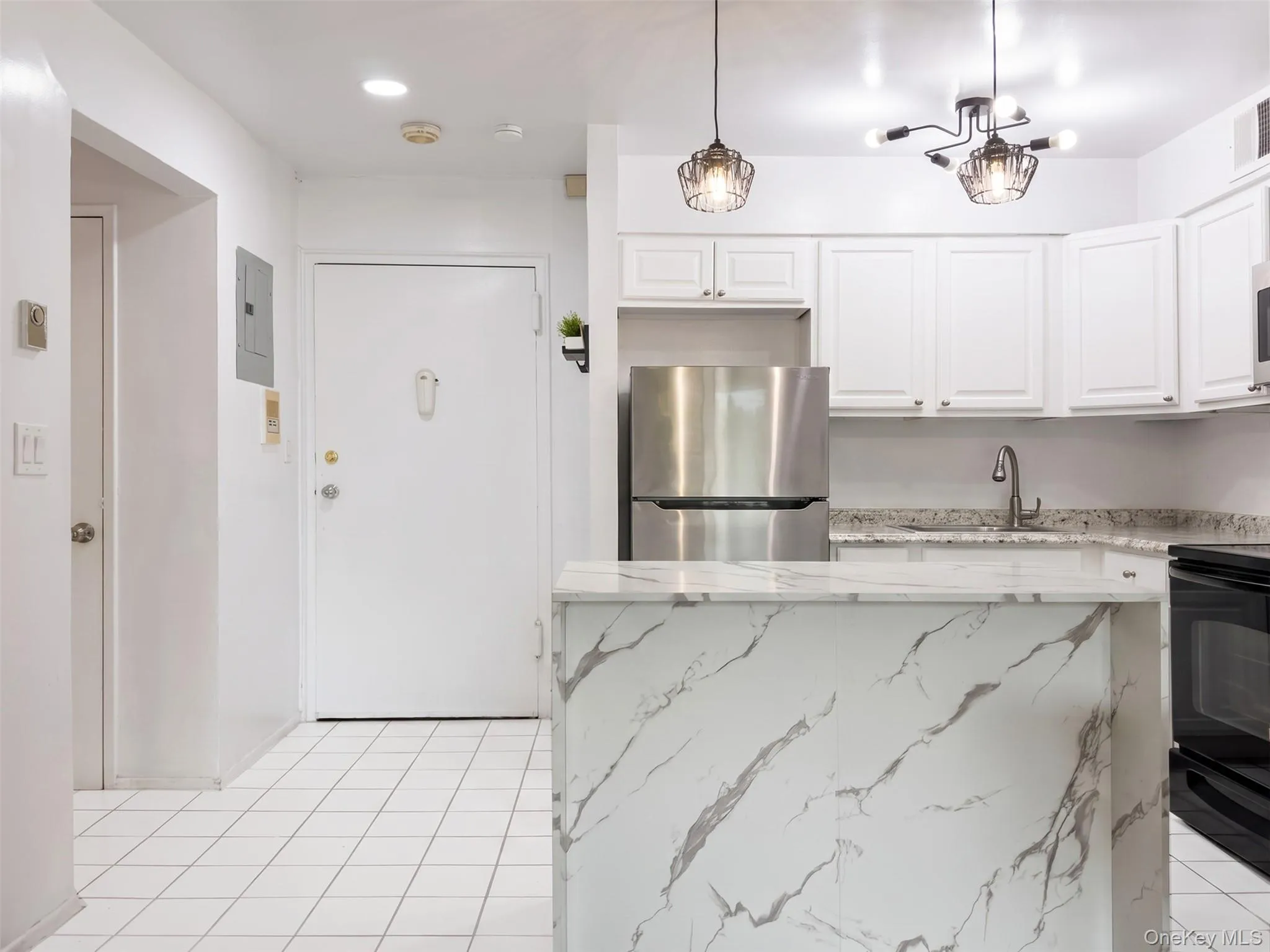115 Dehaven Drive, Yonkers, NY, 1 Bedroom Bedrooms, 3 Rooms Rooms,1 BathroomBathrooms,Residential,For Rent,Dehaven,0,1037263 115 Dehaven Drive, Yonkers, NY, 1 Bedroom Bedrooms, 3 Rooms Rooms,1 BathroomBathrooms,Residential,For Rent,Dehaven,0,1037263