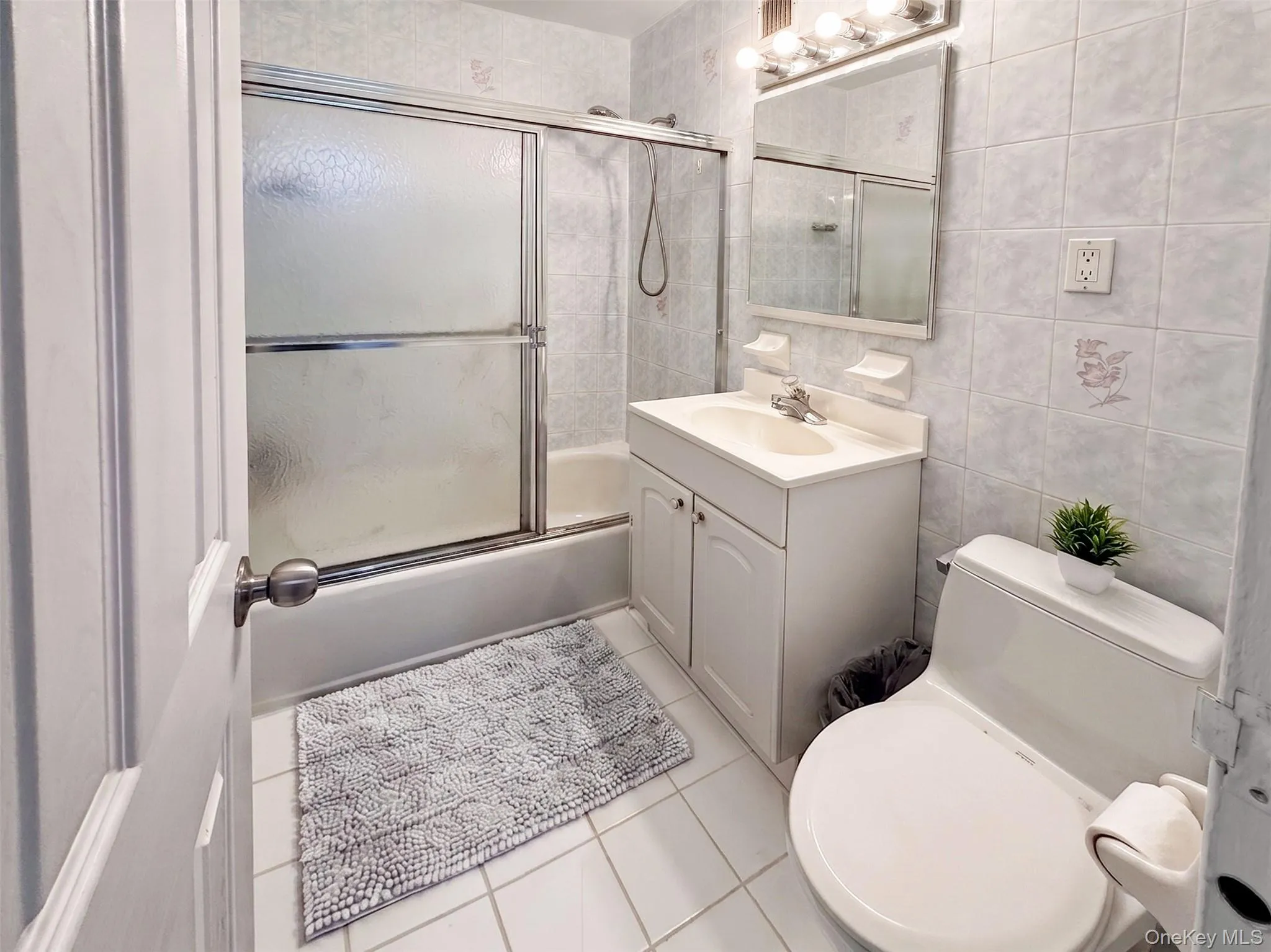 115 Dehaven Drive, Yonkers, NY, 1 Bedroom Bedrooms, 3 Rooms Rooms,1 BathroomBathrooms,Residential,For Rent,Dehaven,0,1037263 115 Dehaven Drive, Yonkers, NY, 1 Bedroom Bedrooms, 3 Rooms Rooms,1 BathroomBathrooms,Residential,For Rent,Dehaven,0,1037263