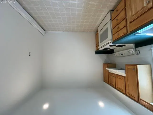 35 Sands Point Road, North Hempstead, NY, 3 Bedrooms Bedrooms, 6 Rooms Rooms,1 BathroomBathrooms,Residential Lease,For Rent,Sands Point,0,1037266 35 Sands Point Road, North Hempstead, NY, 3 Bedrooms Bedrooms, 6 Rooms Rooms,1 BathroomBathrooms,Residential Lease,For Rent,Sands Point,0,1037266