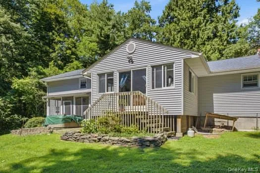 24 Van Dam Road, Hyde Park, NY, 4 Bedrooms Bedrooms, 9 Rooms Rooms,2 BathroomsBathrooms,Residential,For Rent,Van Dam,0,1037269 24 Van Dam Road, Hyde Park, NY, 4 Bedrooms Bedrooms, 9 Rooms Rooms,2 BathroomsBathrooms,Residential,For Rent,Van Dam,0,1037269