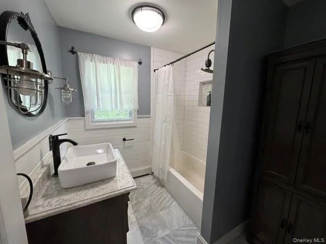 20 Meadow Avenue, Blooming Grove, NY, 3 Bedrooms Bedrooms, 6 Rooms Rooms,1 BathroomBathrooms,Residential,For Rent,Meadow,0,1037275 20 Meadow Avenue, Blooming Grove, NY, 3 Bedrooms Bedrooms, 6 Rooms Rooms,1 BathroomBathrooms,Residential,For Rent,Meadow,0,1037275