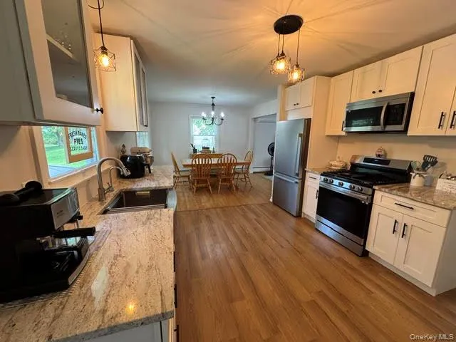 20 Meadow Avenue, Blooming Grove, NY, 3 Bedrooms Bedrooms, 6 Rooms Rooms,1 BathroomBathrooms,Residential,For Rent,Meadow,0,1037275 20 Meadow Avenue, Blooming Grove, NY, 3 Bedrooms Bedrooms, 6 Rooms Rooms,1 BathroomBathrooms,Residential,For Rent,Meadow,0,1037275