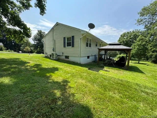 20 Meadow Avenue, Blooming Grove, NY, 3 Bedrooms Bedrooms, 6 Rooms Rooms,1 BathroomBathrooms,Residential,For Rent,Meadow,0,1037275 20 Meadow Avenue, Blooming Grove, NY, 3 Bedrooms Bedrooms, 6 Rooms Rooms,1 BathroomBathrooms,Residential,For Rent,Meadow,0,1037275