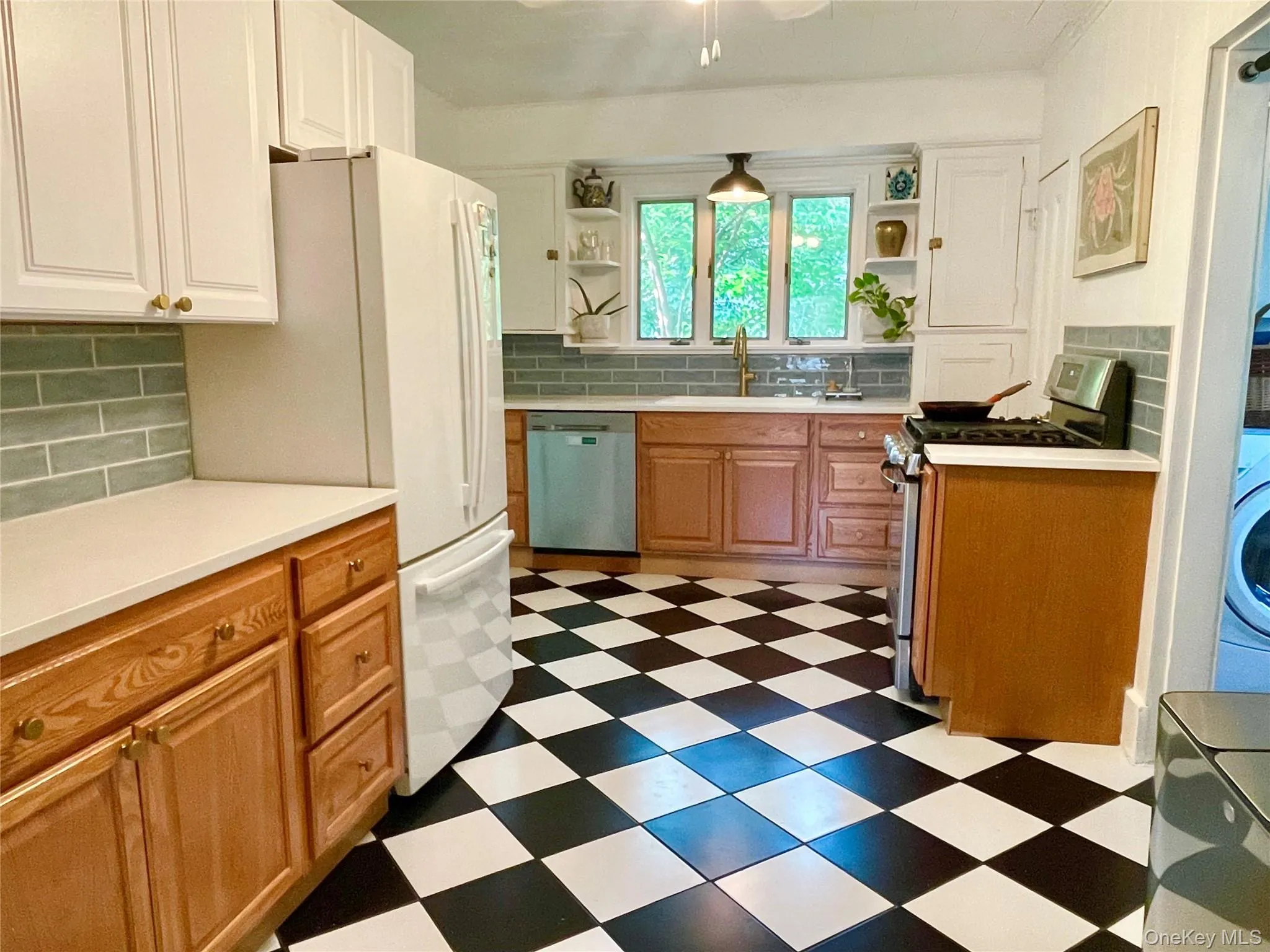 304 Union Avenue, Peekskill, NY, 5 Bedrooms Bedrooms, 9 Rooms Rooms,2 BathroomsBathrooms,Residential,For Rent,Union,0,1037277 304 Union Avenue, Peekskill, NY, 5 Bedrooms Bedrooms, 9 Rooms Rooms,2 BathroomsBathrooms,Residential,For Rent,Union,0,1037277