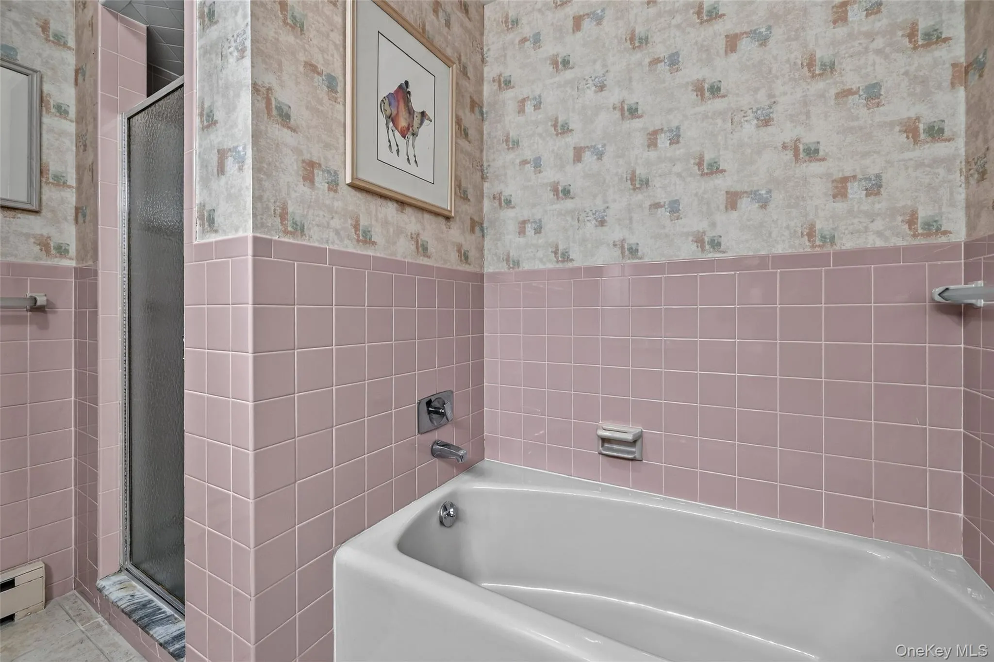 Main bathroom Main bathroom