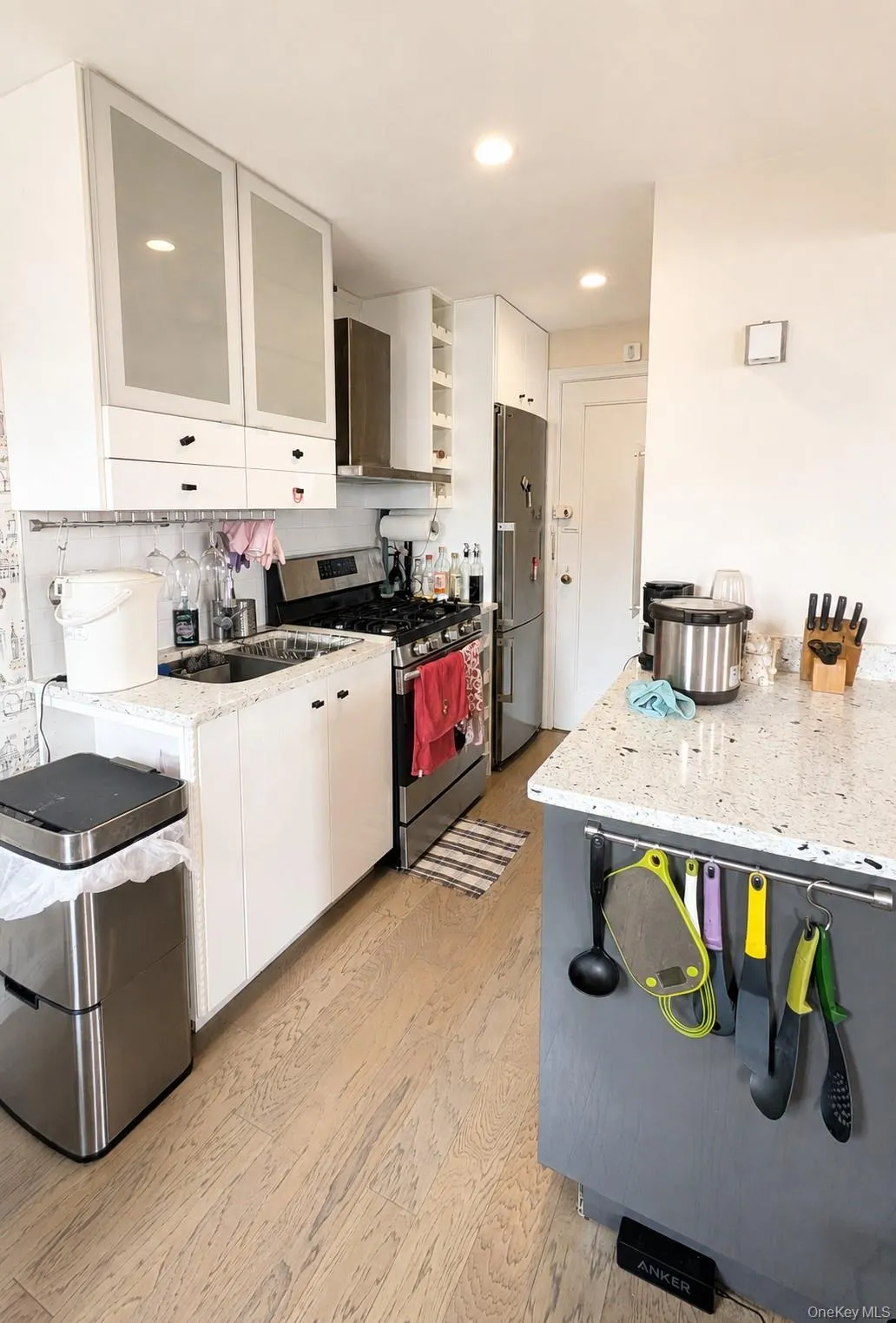 49 96th Street, New York, NY, 1 Bedroom Bedrooms, 3 Rooms Rooms,1 BathroomBathrooms,Residential,For Rent,96th,0,1037282 49 96th Street, New York, NY, 1 Bedroom Bedrooms, 3 Rooms Rooms,1 BathroomBathrooms,Residential,For Rent,96th,0,1037282