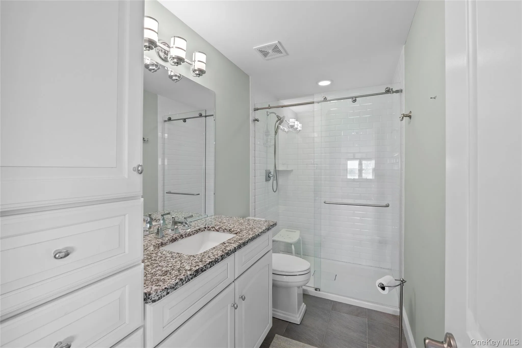 35 Theresa Lane, Brookhaven, NY, 3 Bedrooms Bedrooms, 7 Rooms Rooms,3 BathroomsBathrooms,Residential,For Rent,Theresa,0,1037285 35 Theresa Lane, Brookhaven, NY, 3 Bedrooms Bedrooms, 7 Rooms Rooms,3 BathroomsBathrooms,Residential,For Rent,Theresa,0,1037285