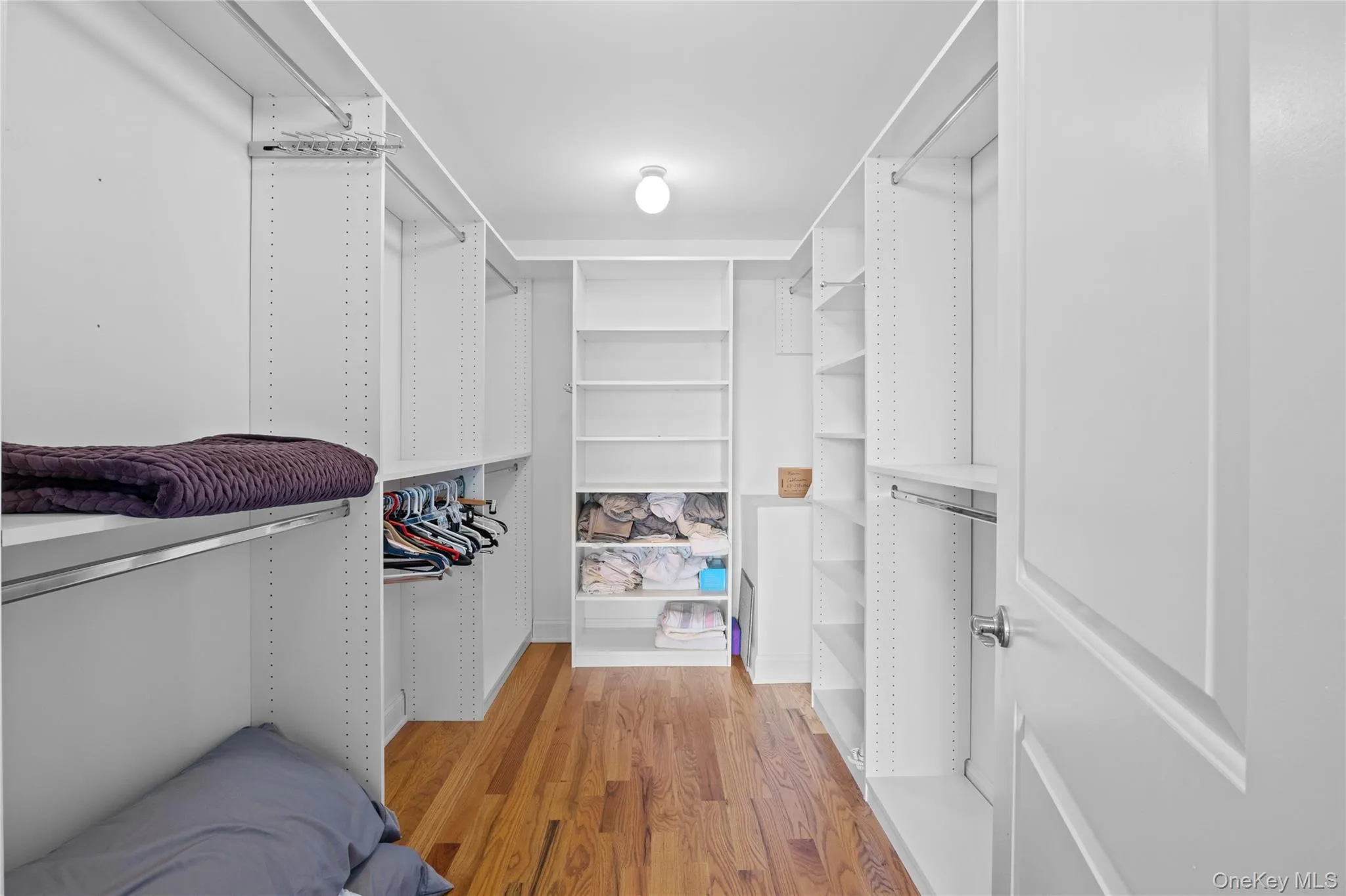 35 Theresa Lane, Brookhaven, NY, 3 Bedrooms Bedrooms, 7 Rooms Rooms,3 BathroomsBathrooms,Residential,For Rent,Theresa,0,1037285 35 Theresa Lane, Brookhaven, NY, 3 Bedrooms Bedrooms, 7 Rooms Rooms,3 BathroomsBathrooms,Residential,For Rent,Theresa,0,1037285