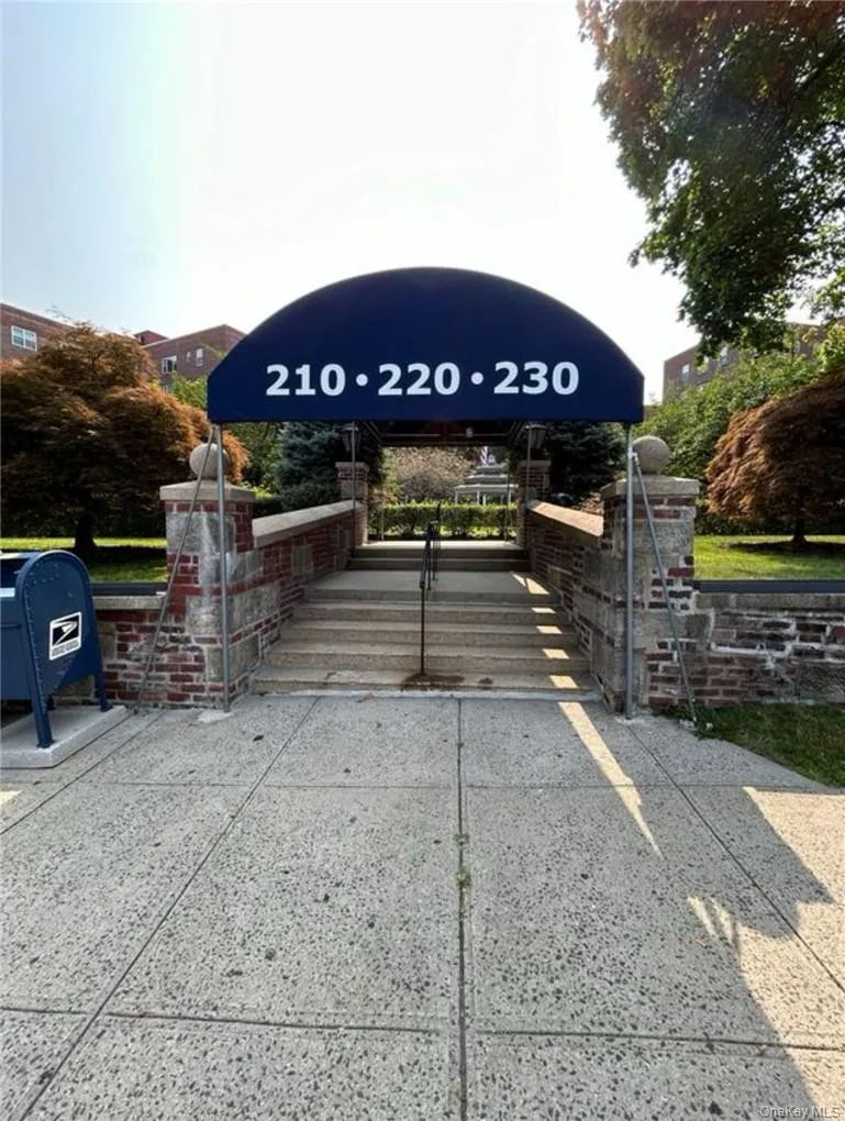 210 Pelham Road, New Rochelle, NY, 1 Bedroom Bedrooms, 3 Rooms Rooms,1 BathroomBathrooms,Residential,For Rent,Pelham,0,1037286 210 Pelham Road, New Rochelle, NY, 1 Bedroom Bedrooms, 3 Rooms Rooms,1 BathroomBathrooms,Residential,For Rent,Pelham,0,1037286