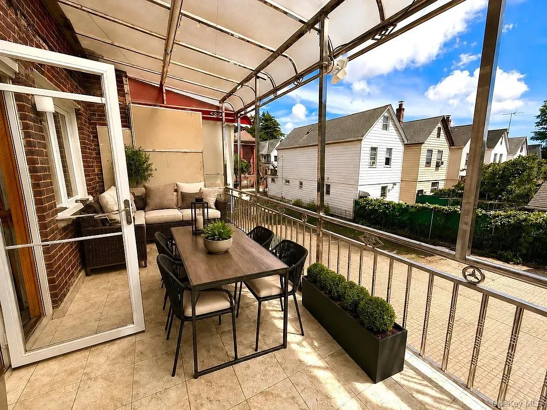 143-14 85th Drive, New York, NY, 3 Bedrooms Bedrooms, 9 Rooms Rooms,1 BathroomBathrooms,Residential,For Rent,85th,0,1037287 143-14 85th Drive, New York, NY, 3 Bedrooms Bedrooms, 9 Rooms Rooms,1 BathroomBathrooms,Residential,For Rent,85th,0,1037287