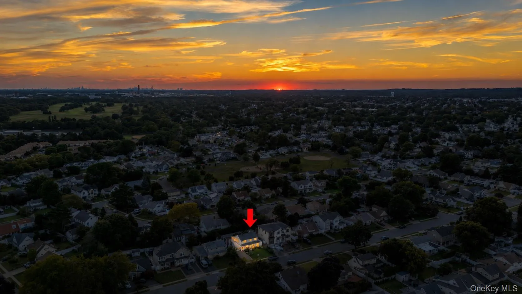 34 Hedge Lane, North Hempstead, NY, 5 Bedrooms Bedrooms, 8 Rooms Rooms,2 BathroomsBathrooms,Residential,For Rent,Hedge,0,1037290 34 Hedge Lane, North Hempstead, NY, 5 Bedrooms Bedrooms, 8 Rooms Rooms,2 BathroomsBathrooms,Residential,For Rent,Hedge,0,1037290