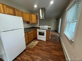 107 Ballad Circle, Islip, NY, 1 Bedroom Bedrooms, 4 Rooms Rooms,1 BathroomBathrooms,Residential Lease,For Rent,Ballad,0,1037291 107 Ballad Circle, Islip, NY, 1 Bedroom Bedrooms, 4 Rooms Rooms,1 BathroomBathrooms,Residential Lease,For Rent,Ballad,0,1037291
