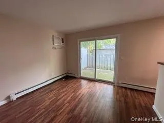107 Ballad Circle, Islip, NY, 1 Bedroom Bedrooms, 4 Rooms Rooms,1 BathroomBathrooms,Residential Lease,For Rent,Ballad,0,1037291 107 Ballad Circle, Islip, NY, 1 Bedroom Bedrooms, 4 Rooms Rooms,1 BathroomBathrooms,Residential Lease,For Rent,Ballad,0,1037291