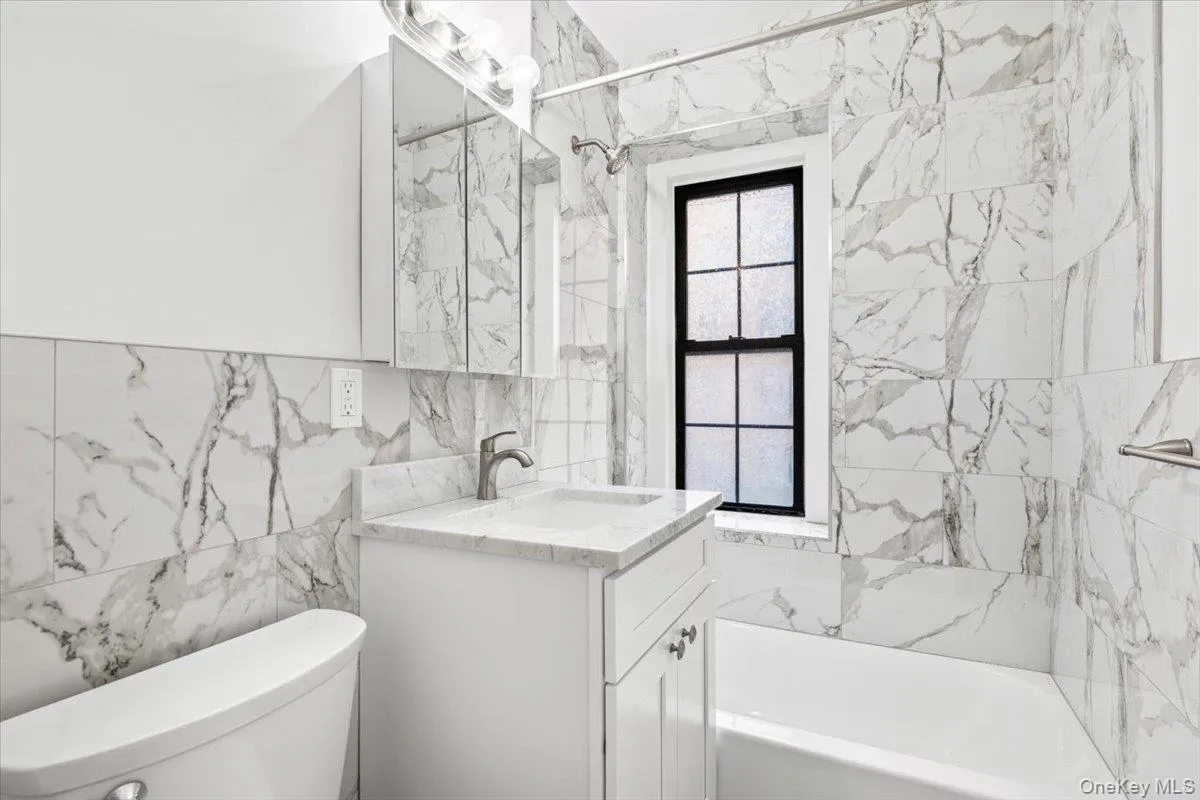 New Bathroom New Bathroom