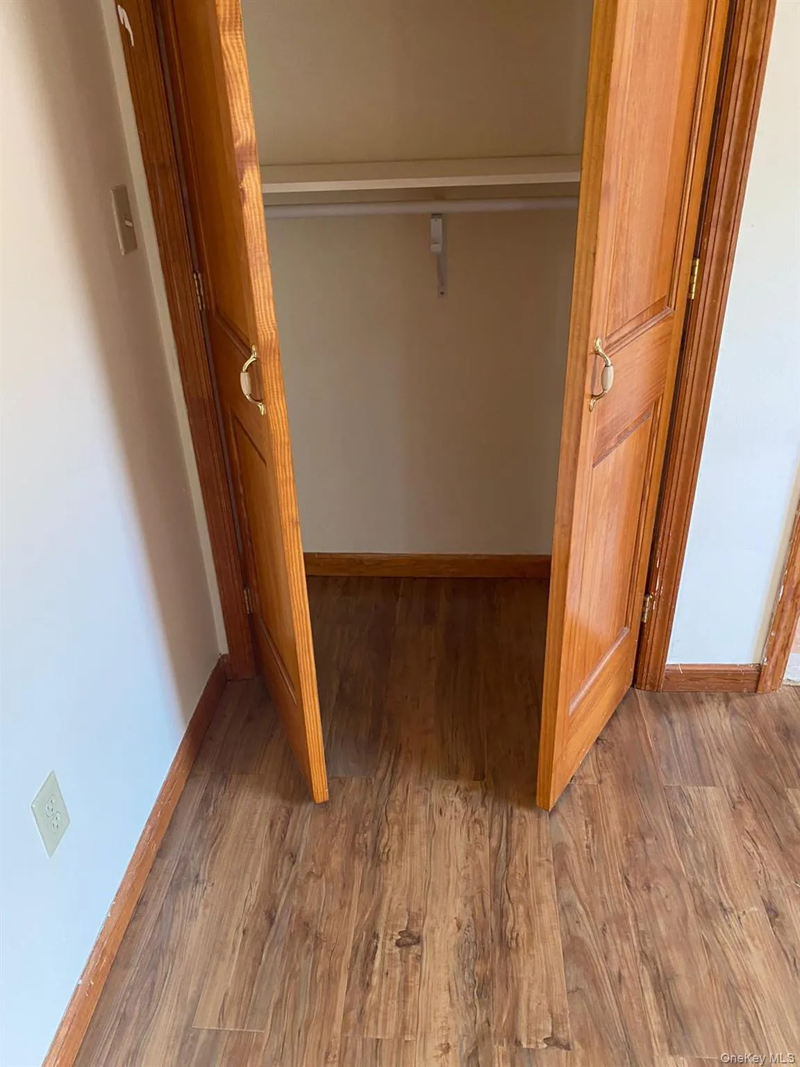 23930 87th Avenue, New York, NY, 4 Bedrooms Bedrooms, 6 Rooms Rooms,2 BathroomsBathrooms,Residential Lease,For Rent,87th,0,1037294 23930 87th Avenue, New York, NY, 4 Bedrooms Bedrooms, 6 Rooms Rooms,2 BathroomsBathrooms,Residential Lease,For Rent,87th,0,1037294