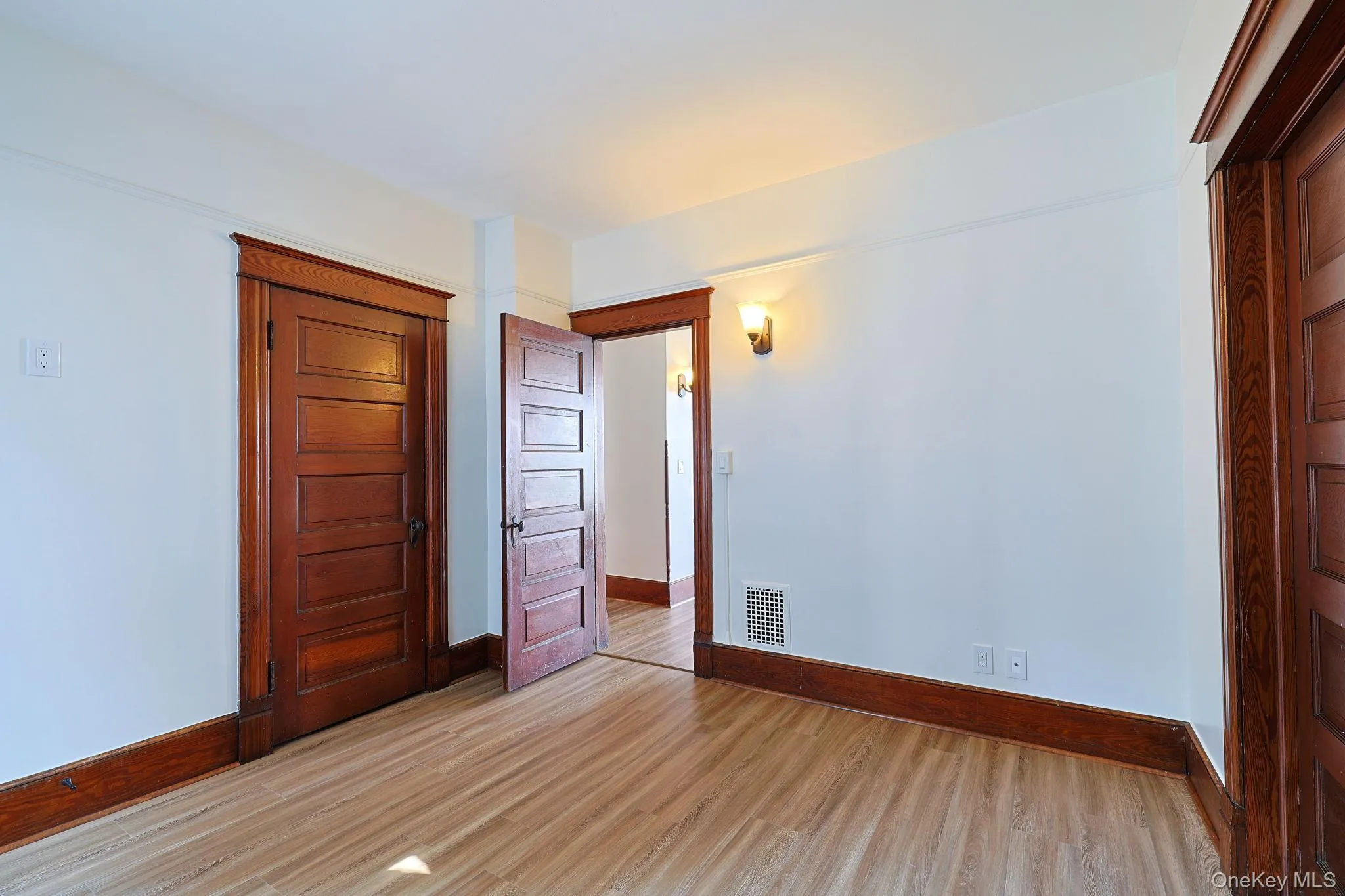 34 Lagrange Avenue, Poughkeepsie (town), NY, 2 Bedrooms Bedrooms, 6 Rooms Rooms,1 BathroomBathrooms,Residential Lease,For Rent,Lagrange,0,1037295 34 Lagrange Avenue, Poughkeepsie (town), NY, 2 Bedrooms Bedrooms, 6 Rooms Rooms,1 BathroomBathrooms,Residential Lease,For Rent,Lagrange,0,1037295