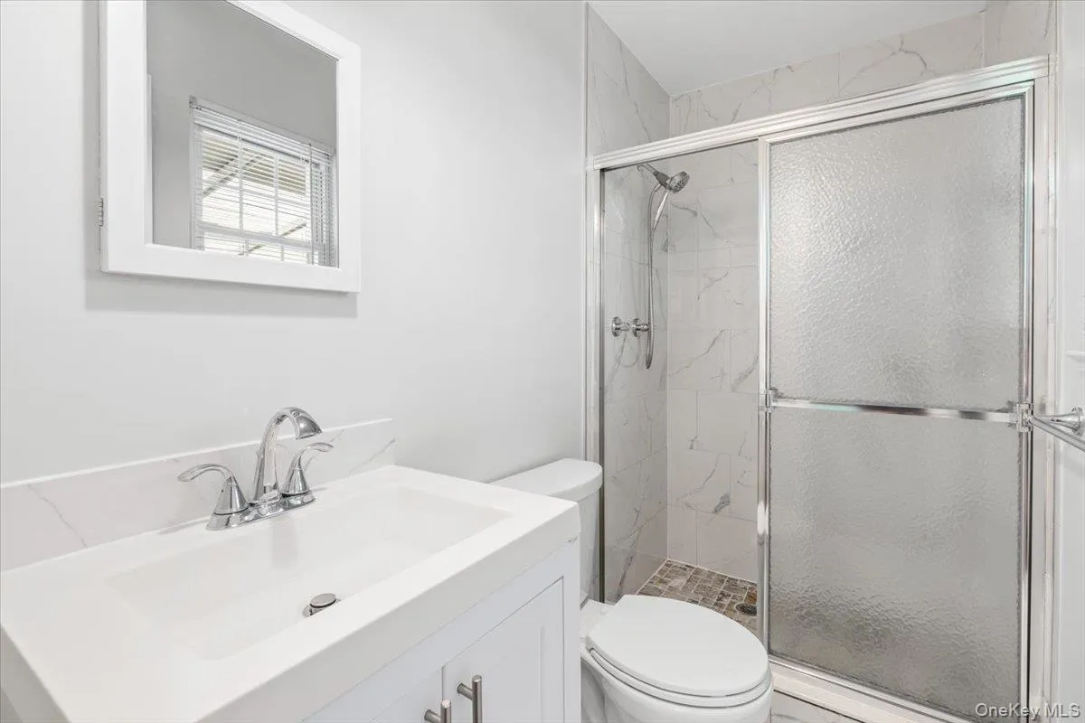 649 White Plains Road, Eastchester, NY, 3 Bedrooms Bedrooms, 7 Rooms Rooms,3 BathroomsBathrooms,Residential Lease,For Rent,White Plains,0,1037297 649 White Plains Road, Eastchester, NY, 3 Bedrooms Bedrooms, 7 Rooms Rooms,3 BathroomsBathrooms,Residential Lease,For Rent,White Plains,0,1037297