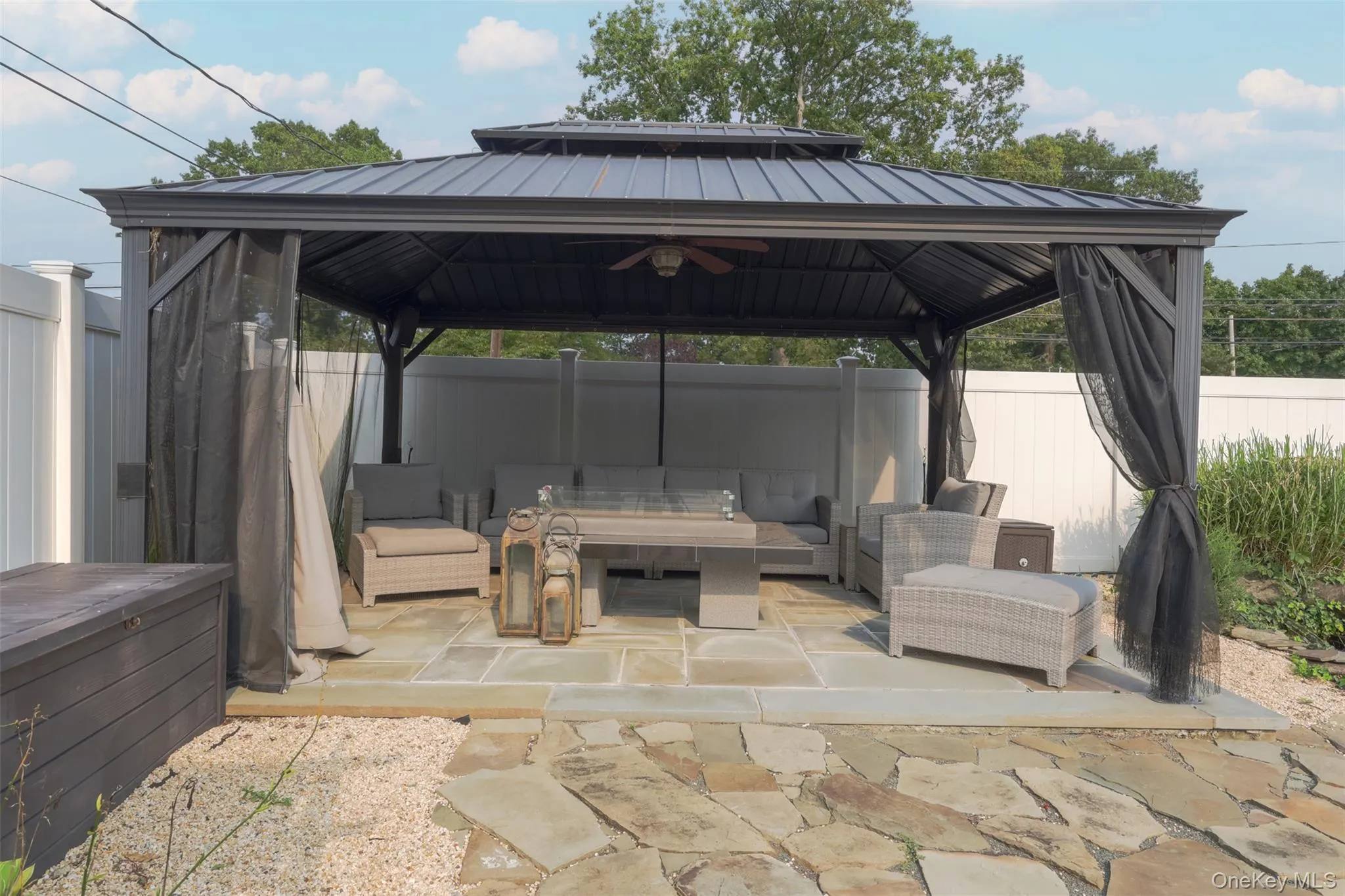 70 Lake Promenade, Brookhaven, NY, 3 Bedrooms Bedrooms, 8 Rooms Rooms,2 BathroomsBathrooms,Residential,For Rent,Lake Promenade,0,1037298 70 Lake Promenade, Brookhaven, NY, 3 Bedrooms Bedrooms, 8 Rooms Rooms,2 BathroomsBathrooms,Residential,For Rent,Lake Promenade,0,1037298