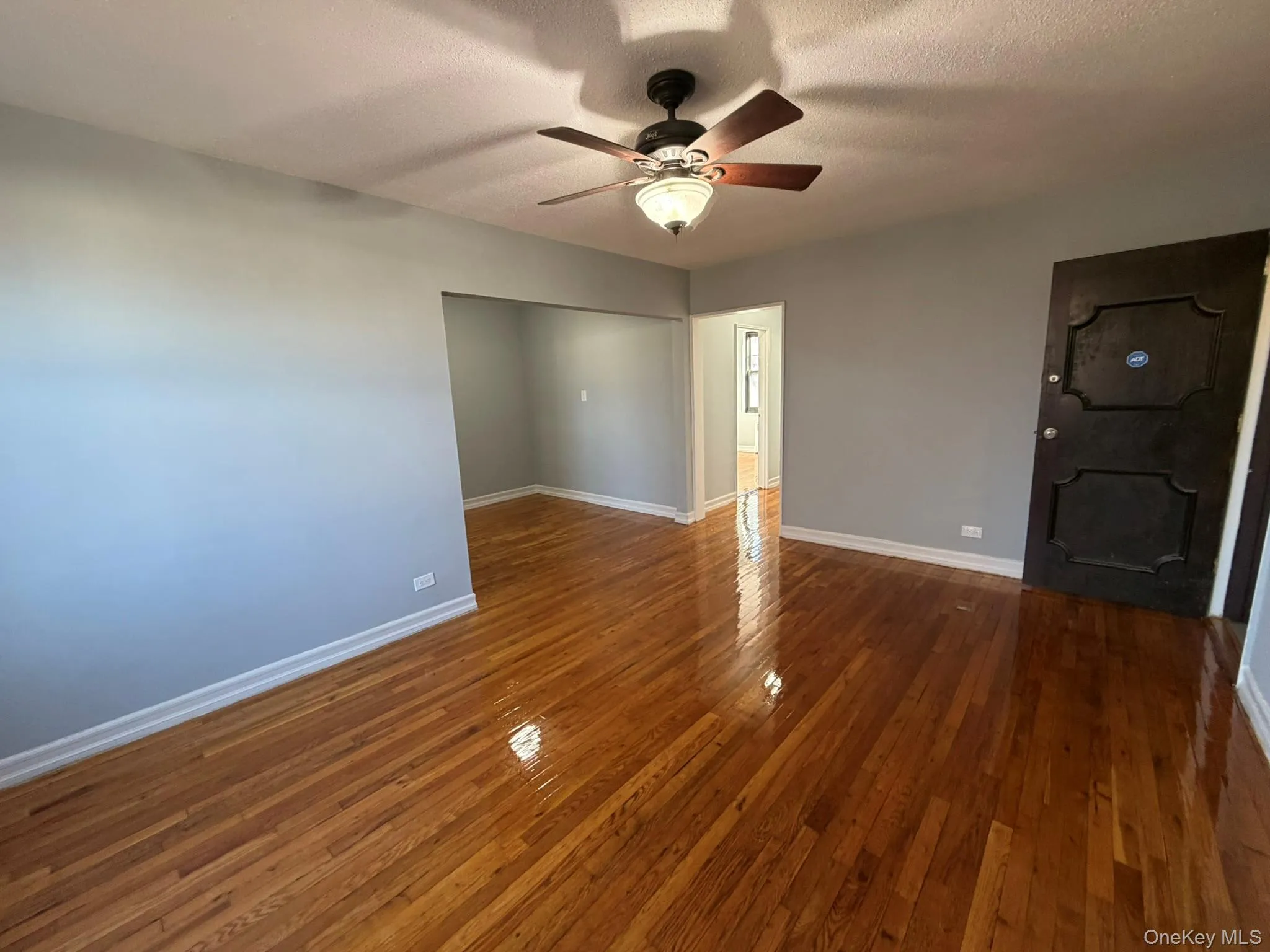 70-43 Park Drive East B, New York, NY, 2 Bedrooms Bedrooms, 3 Rooms Rooms,1 BathroomBathrooms,Residential,For Rent,B,0,1037304 70-43 Park Drive East B, New York, NY, 2 Bedrooms Bedrooms, 3 Rooms Rooms,1 BathroomBathrooms,Residential,For Rent,B,0,1037304