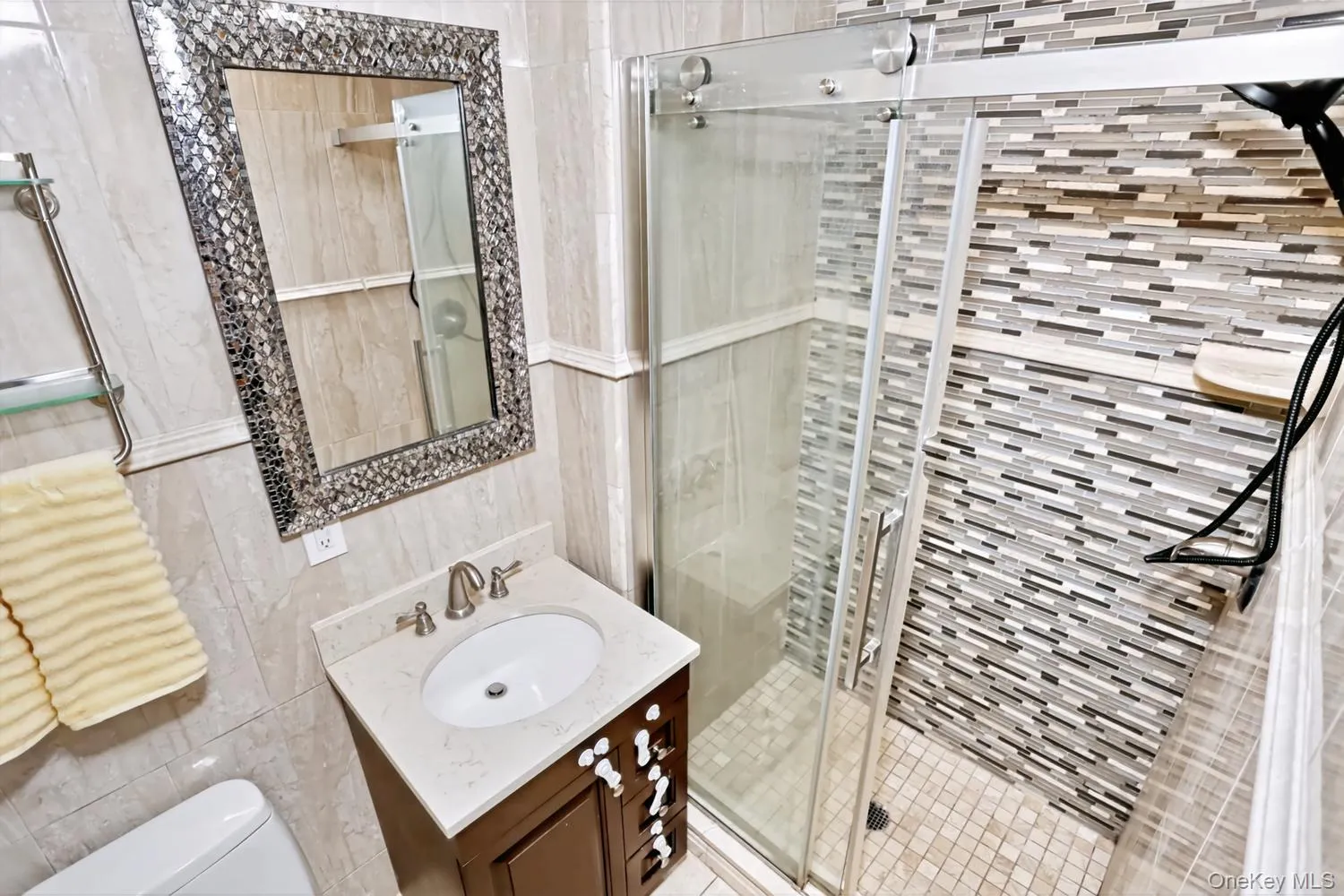 15 Balmoral Drive, Ramapo, NY, 4 Bedrooms Bedrooms, 8 Rooms Rooms,2 BathroomsBathrooms,Residential,For Rent,Balmoral,0,1037306 15 Balmoral Drive, Ramapo, NY, 4 Bedrooms Bedrooms, 8 Rooms Rooms,2 BathroomsBathrooms,Residential,For Rent,Balmoral,0,1037306