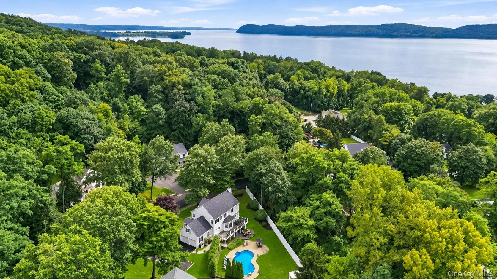 133 Scenic Drive, Cortlandt, NY, 4 Bedrooms Bedrooms, 9 Rooms Rooms,3 BathroomsBathrooms,Residential,For Rent,Scenic,0,1037307 133 Scenic Drive, Cortlandt, NY, 4 Bedrooms Bedrooms, 9 Rooms Rooms,3 BathroomsBathrooms,Residential,For Rent,Scenic,0,1037307
