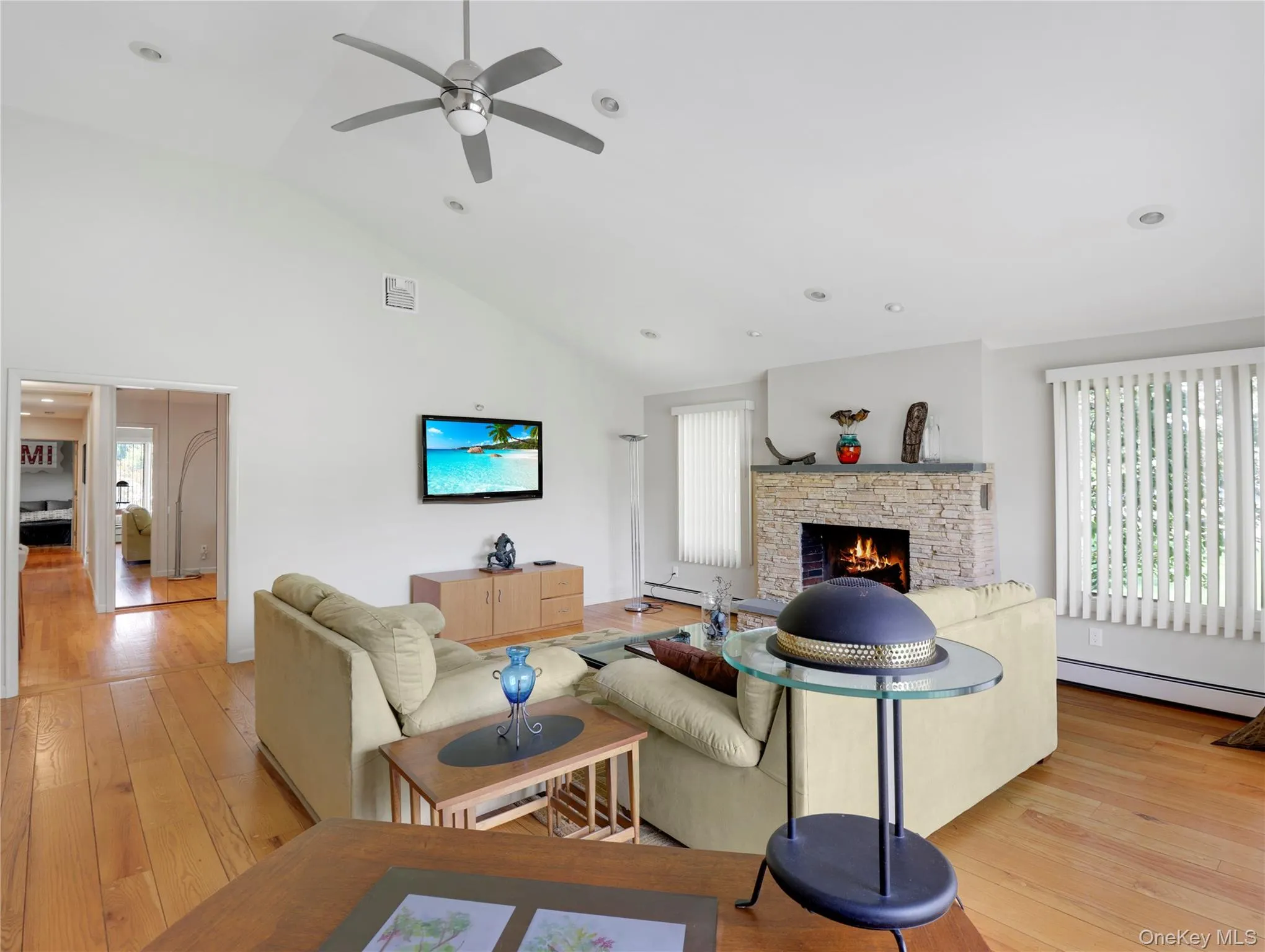 27 Eldor Avenue, Clarkstown, NY, 3 Bedrooms Bedrooms, 9 Rooms Rooms,3 BathroomsBathrooms,Residential,For Rent,Eldor,0,1037308 27 Eldor Avenue, Clarkstown, NY, 3 Bedrooms Bedrooms, 9 Rooms Rooms,3 BathroomsBathrooms,Residential,For Rent,Eldor,0,1037308