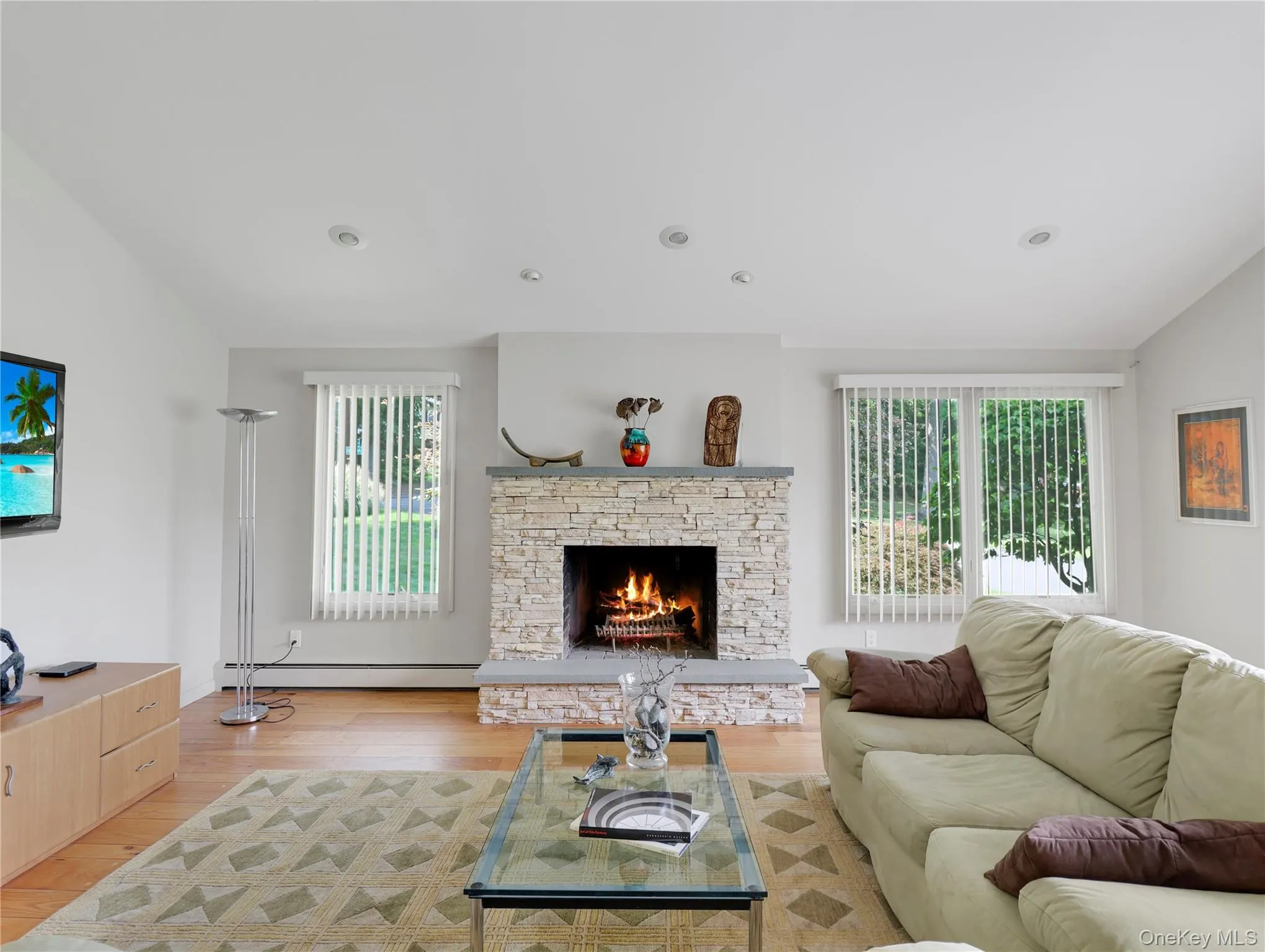27 Eldor Avenue, Clarkstown, NY, 3 Bedrooms Bedrooms, 9 Rooms Rooms,3 BathroomsBathrooms,Residential,For Rent,Eldor,0,1037308 27 Eldor Avenue, Clarkstown, NY, 3 Bedrooms Bedrooms, 9 Rooms Rooms,3 BathroomsBathrooms,Residential,For Rent,Eldor,0,1037308