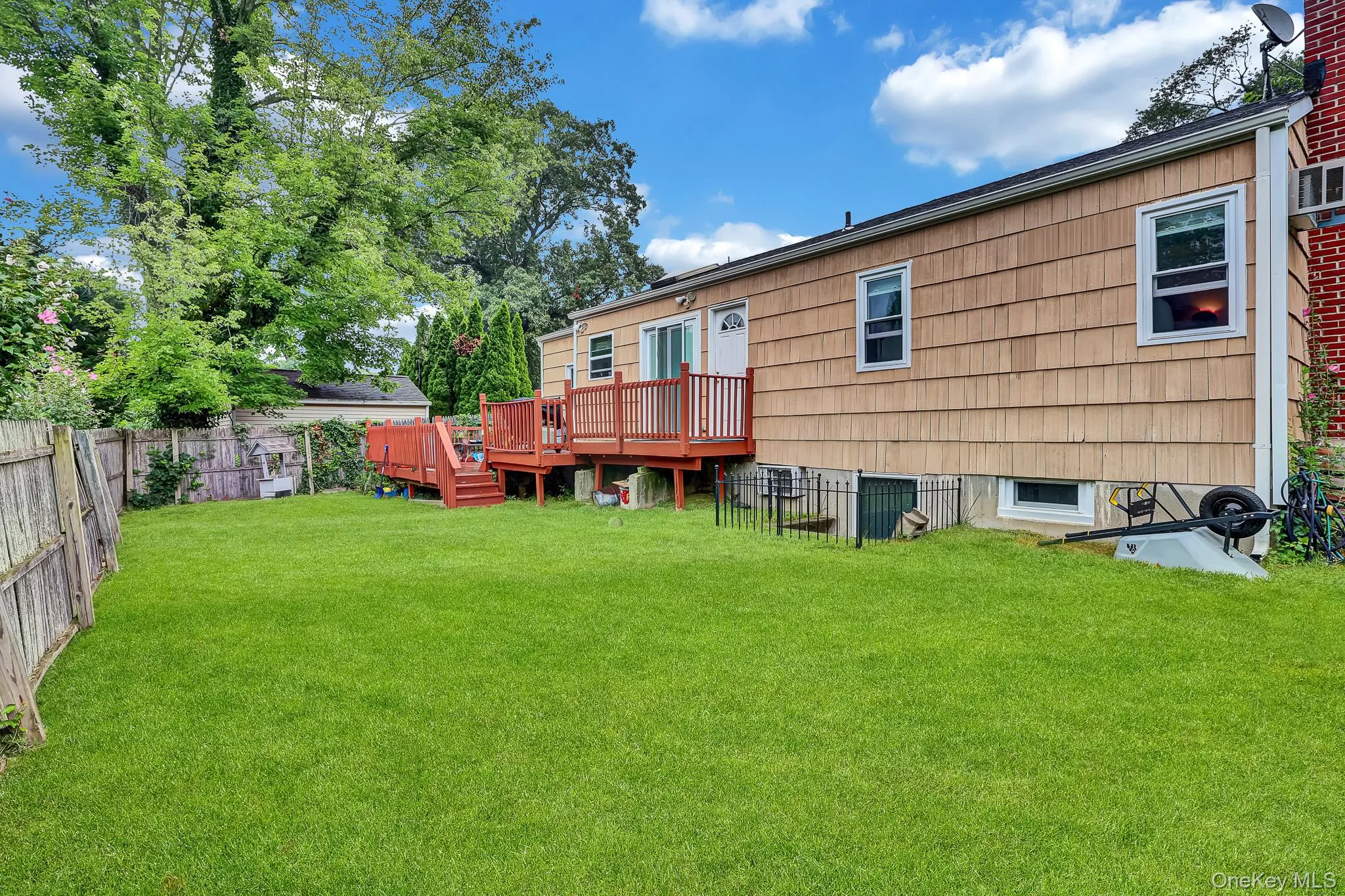 84 Palm Road, Brookhaven, NY, 3 Bedrooms Bedrooms, 6 Rooms Rooms,1 BathroomBathrooms,Residential,For Rent,Palm,0,1037309 84 Palm Road, Brookhaven, NY, 3 Bedrooms Bedrooms, 6 Rooms Rooms,1 BathroomBathrooms,Residential,For Rent,Palm,0,1037309