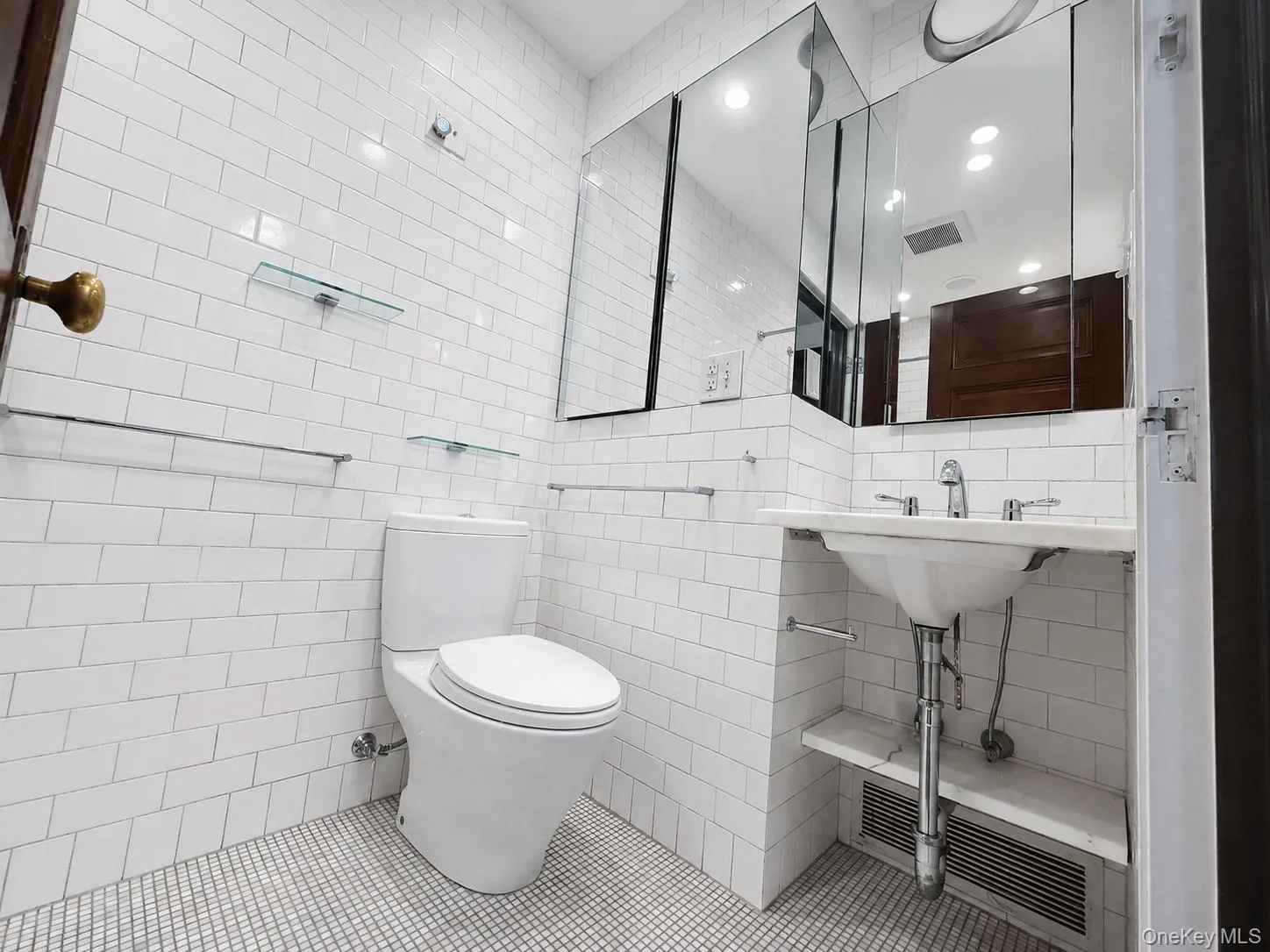 817 Lincoln Place, New York, NY, 2 Bedrooms Bedrooms, 4 Rooms Rooms,1 BathroomBathrooms,Residential Lease,For Rent,Lincoln,0,1037310 817 Lincoln Place, New York, NY, 2 Bedrooms Bedrooms, 4 Rooms Rooms,1 BathroomBathrooms,Residential Lease,For Rent,Lincoln,0,1037310